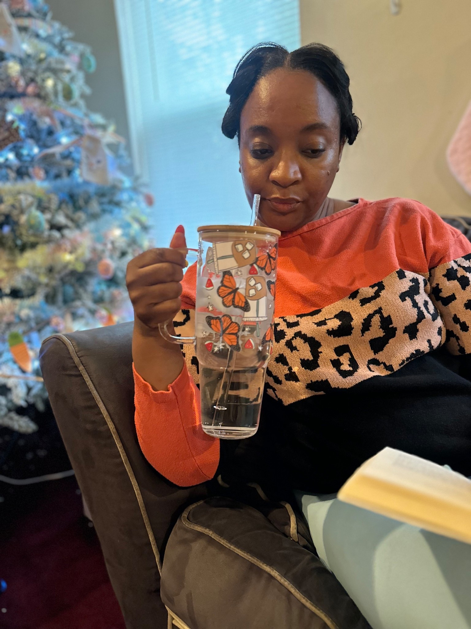 Here’s a little cup for your reading time https://liketk.it/5ctIQ

#LTKActive #LTKGiftGuide #LTKTravel