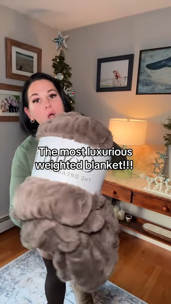 This is the most luxurious weighted blanket! 

#LTKSeasonal #LTKHome #LTKHoliday