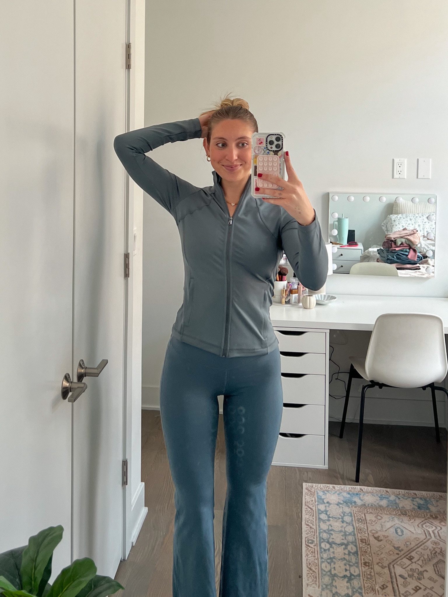 Lululemon vibes but AFFORDABLE 🤍 Flared yoga pants are giving soccer mom in the best way possible 

top: medium
bottoms: medium

#LTKU #LTKfitness #LTKGiftGuide