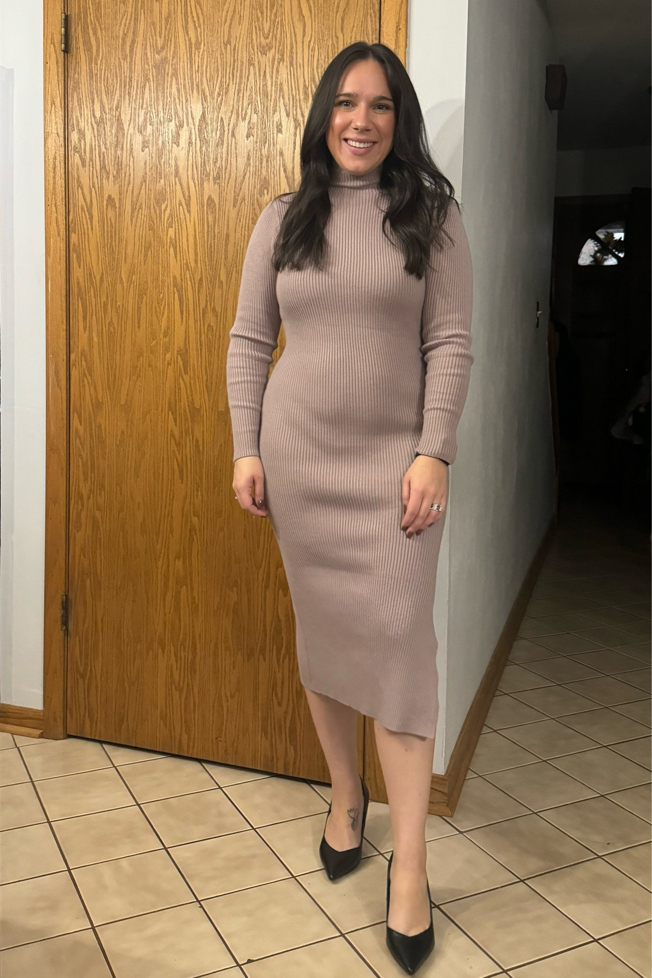 Work ootd. Sweater dress. 

#LTKWorkwear