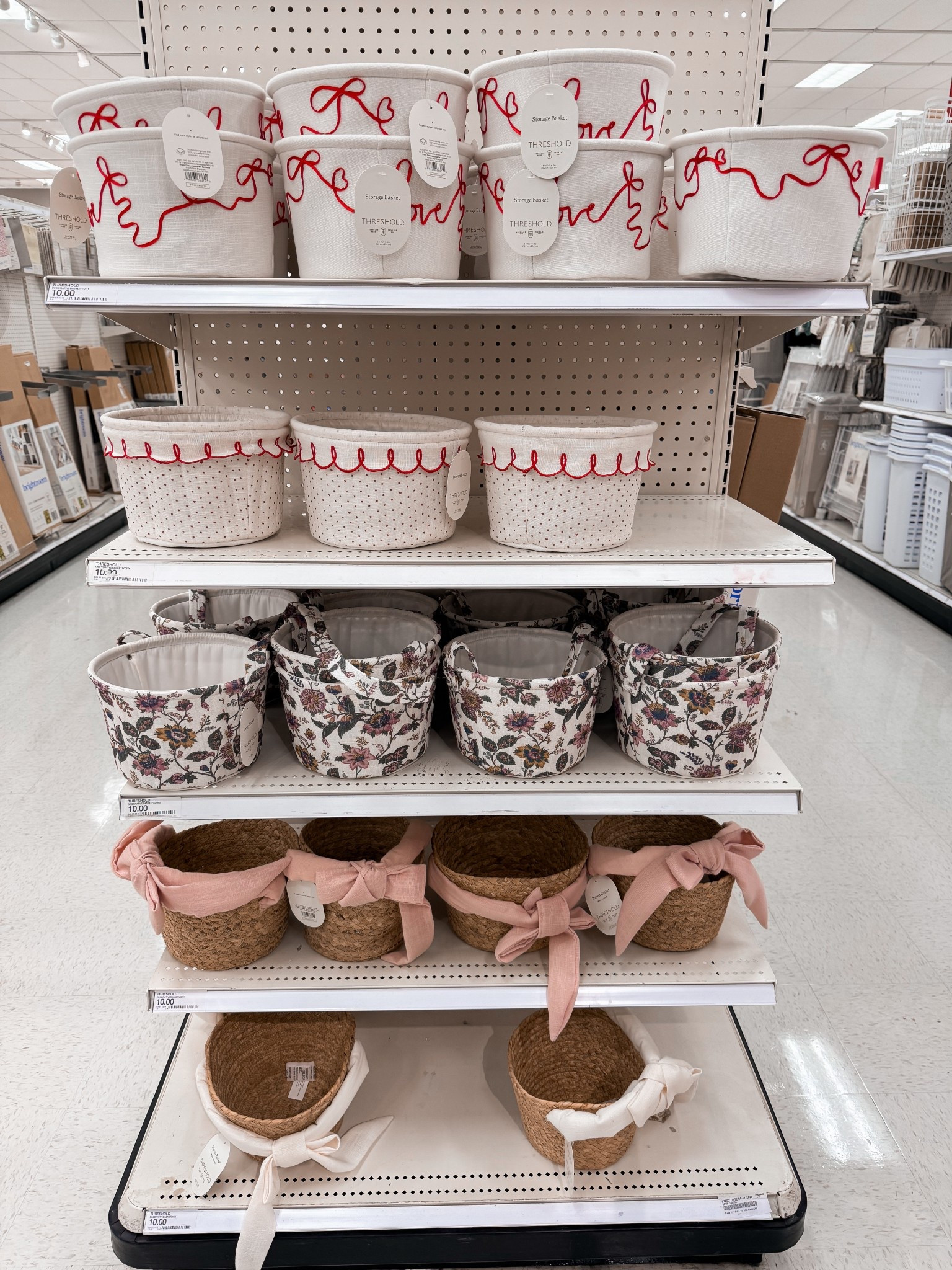 target baskets, valentine baskets, valentine baskets for your kids, kids valentine baskets, galentines basket 🎀♥️

#LTKValentine #LTKKids #LTKSeasonal