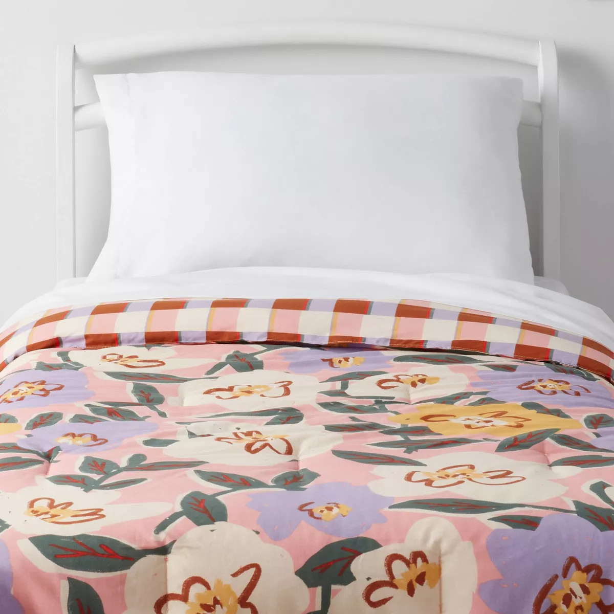 Toddler Flower/Plaid Reversible Kids' Comforter - Pillowfort™ | Target
