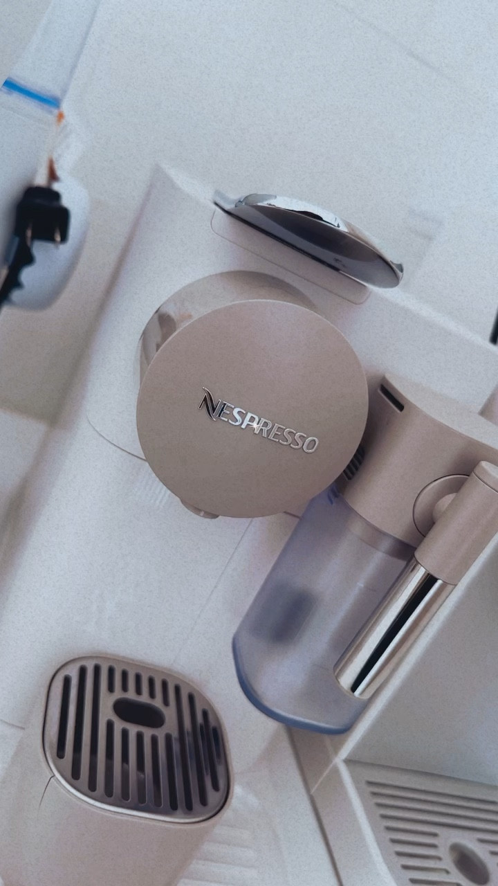 Caffeine filled mornings with an aesthetic twist. 🖖🏾 Pictured are the most gorgeous coffee makers that also appeal to the senses. 💙 Captured in this video are the Keurig K Supreme, Nespresso Nespresso Lattissima by Delonghi and the Cafe Specialty Drip Coffee Maker. Score one of these for your own morning ritual or to elevate a friend or family member’s. ♥️ You can find the Nespresso and Cafe cofffee maker at Kohl’s for 20 percent off, and the Keurig is at a lower price point for the season as well! Happy coffee days to all. ♥️

#LTKfamily #LTKGiftGuide #LTKhome