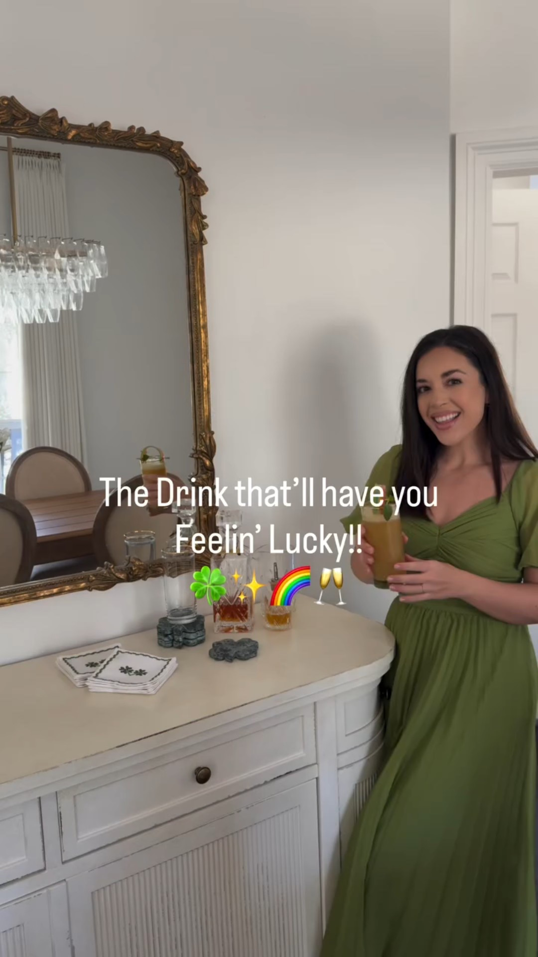 Save this festive POT OF GOLD COCKTAIL to make on St. Patrick’s Day 🥂🌈✨🍀
Celebrate St. Patrick’s Day in style with this Pot of Gold Cocktail! This vibrant drink is not just a feast for the eyes, but also a perfect blend of Irish whiskey, zesty lemon juice, and sweet honey syrup. With a sprinkle of edible glitter, each sip sparkles like a pot of gold at the end of a rainbow! 

Ingredients:
2 oz Irish Whiskey
2 oz lemon juice
2 oz honey syrup
1 tsp edible glitter
Club Soda
Ice
Rainbow sour candy
Mint (for garnish)

Instructions:
1. Add Whiskey, lemon juice, honey syrup and edible glitter to cocktail shaker over ice. 
2. Strain into glass filled with fresh ice, stir and top with club soda.
3. Garnish glass with rainbow candy and sprig of mint. Serve and Enjoy!

#stpatricksday #stpatricksdaysnacks #stpatricksdayideas #stpatricksdayparty #cocktailsathome