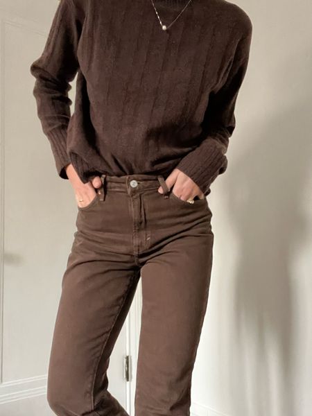 Chocolate brown mom jeans from H&M 

#LTKstyletip #LTKunder50 #LTKSeasonal