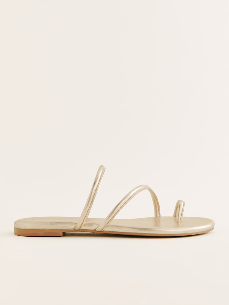 Ludo Toe Ring Strappy Flat Sandal | Reformation (Global)