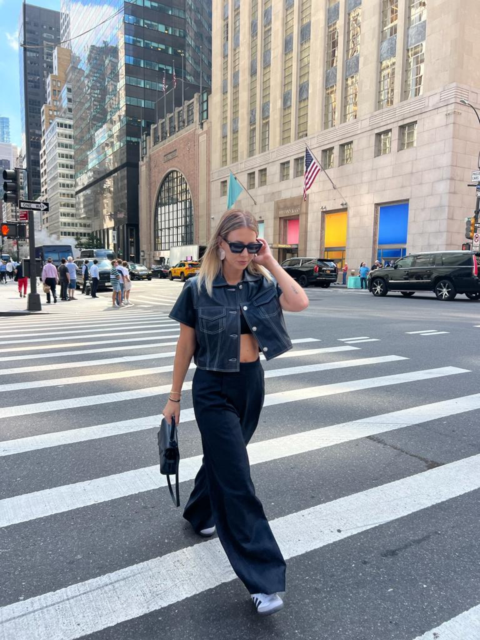 NEW YORK OUTFIT 

#LTKtravel #LTKstyletip #LTKSeasonal