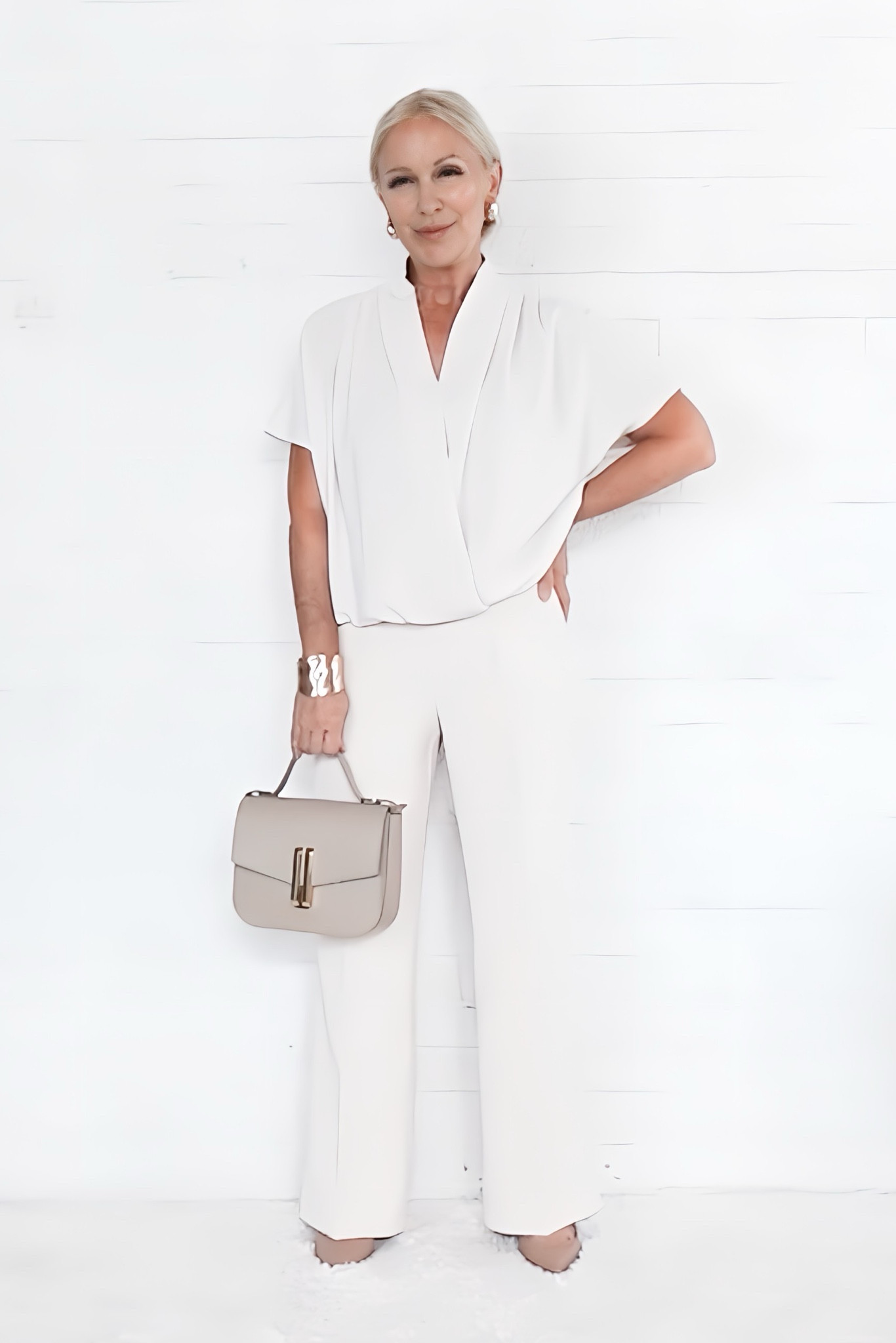 Neutral quiet luxury outfit that is chic and sophisticated… without using any prints.

#LTKSeasonal #LTKOver40 #LTKStyleTip