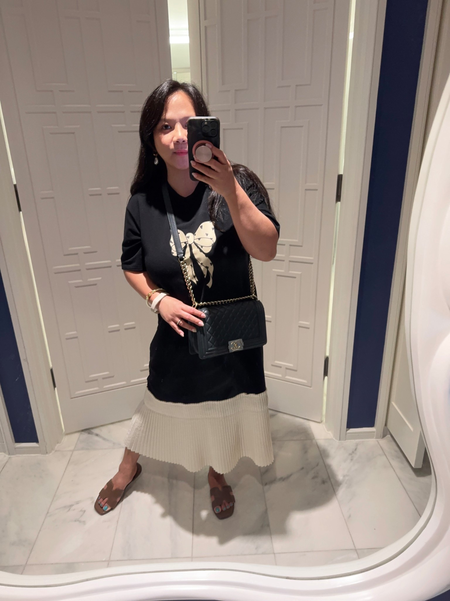 Absolutely loving this gorgeous Chanel boy bag from @Vivrelle  ❤️

Vivrelle is a membership club that allows you to borrow designer accessories for a flat monthly membership fee! 
Sign up for membership today using my code TIMELESSLIKEOLIVIA for your first month of membership FREE! #luxurybag
#designerbags #giftideas #ltkitbag

#LTKootd #LTKgrwm #LTKMothersDay