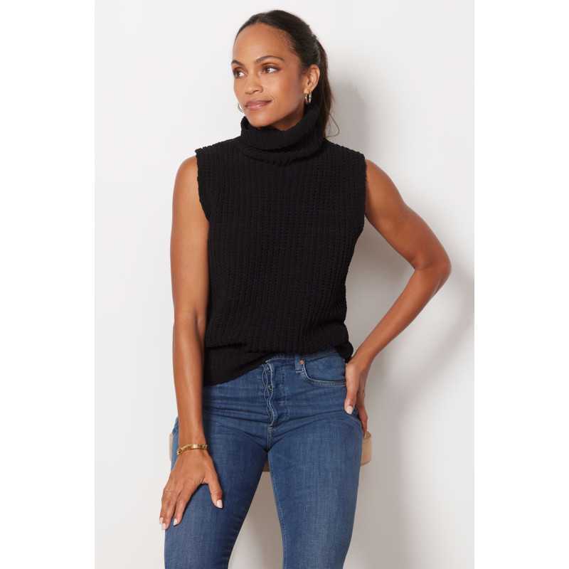 JOHN + JENN Wiren Vest | EVEREVE | Evereve