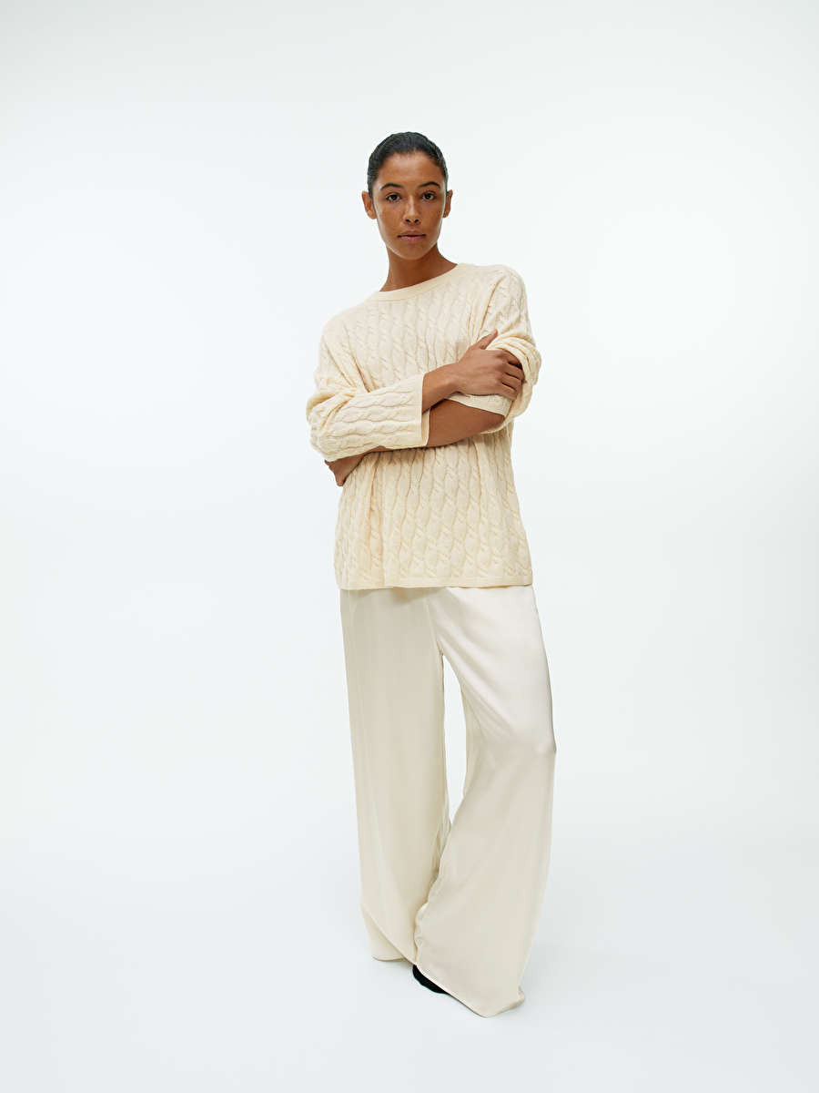 Relaxed Cable-Knit Jumper | ARKET (US&UK)