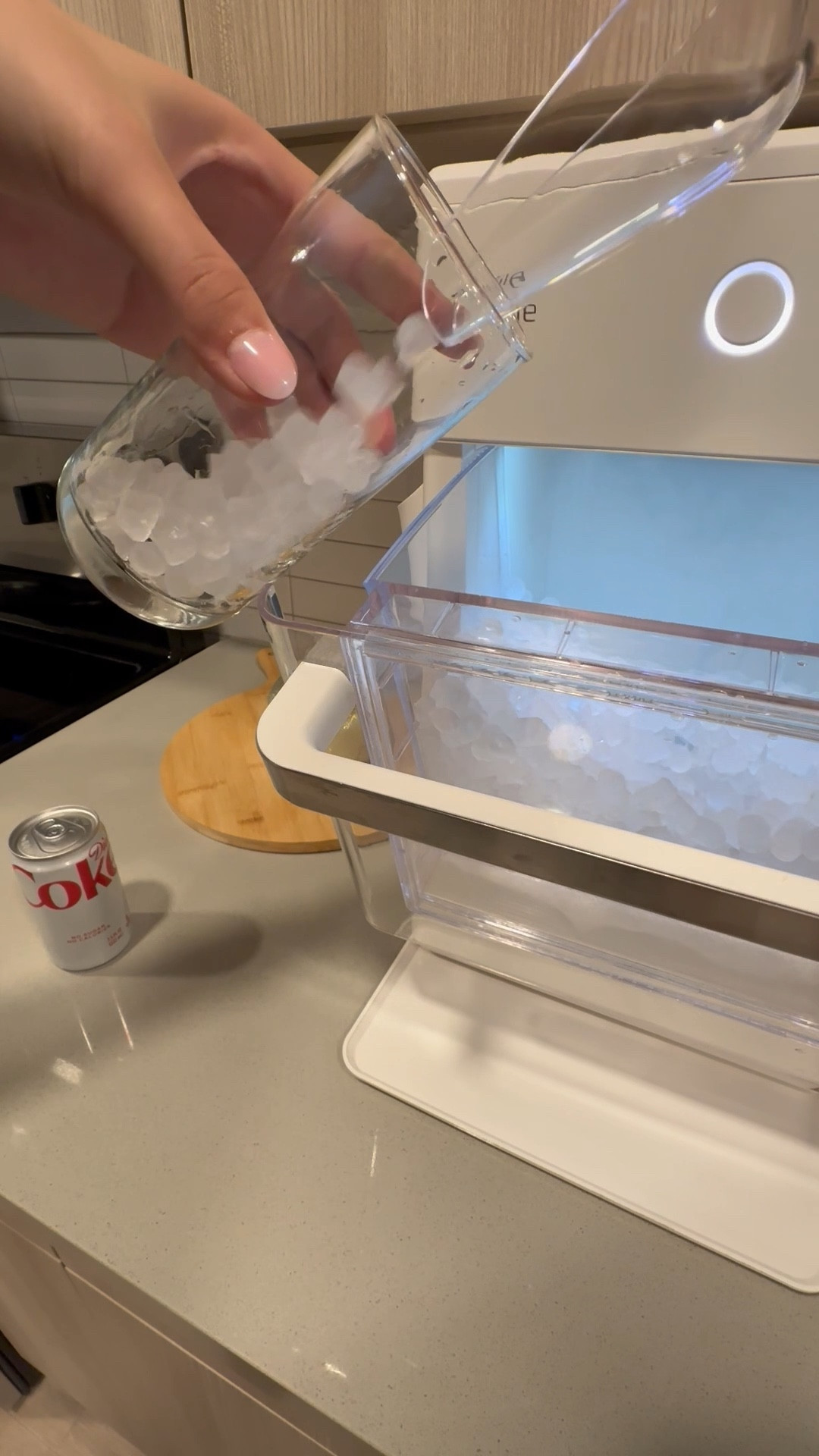 NEW ICE MACHINE!!!!! 🩷🩷🩷🩷

#LTKGiftGuide #LTKHome #LTKSaleAlert