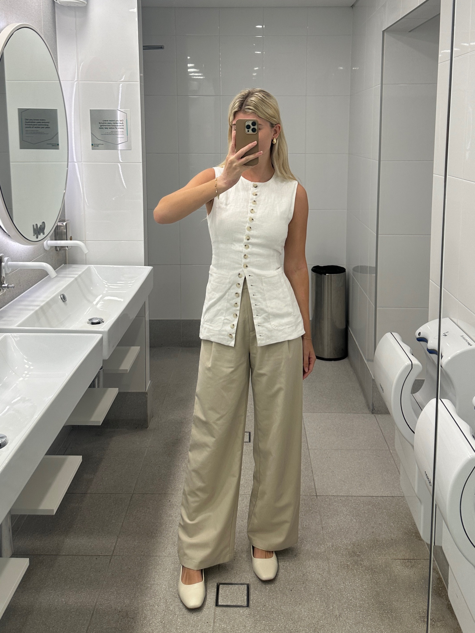 absolutely obsessed with this vest, so chic and classy🪽👼🏼

#LTKworkwear #LTKaustralia