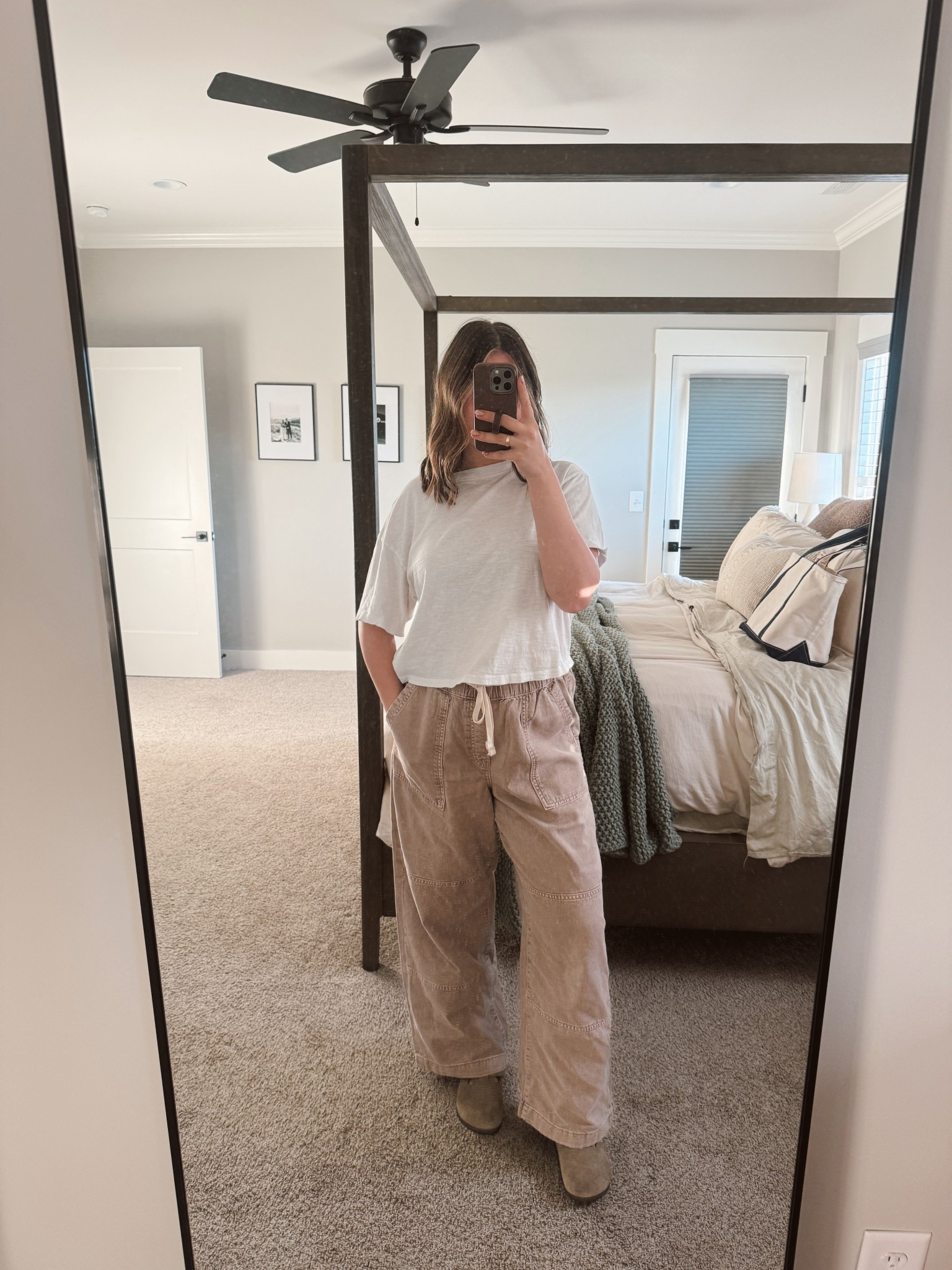 gap killed it with pants this year!!! postpartum mommas, these are so comfy!!!