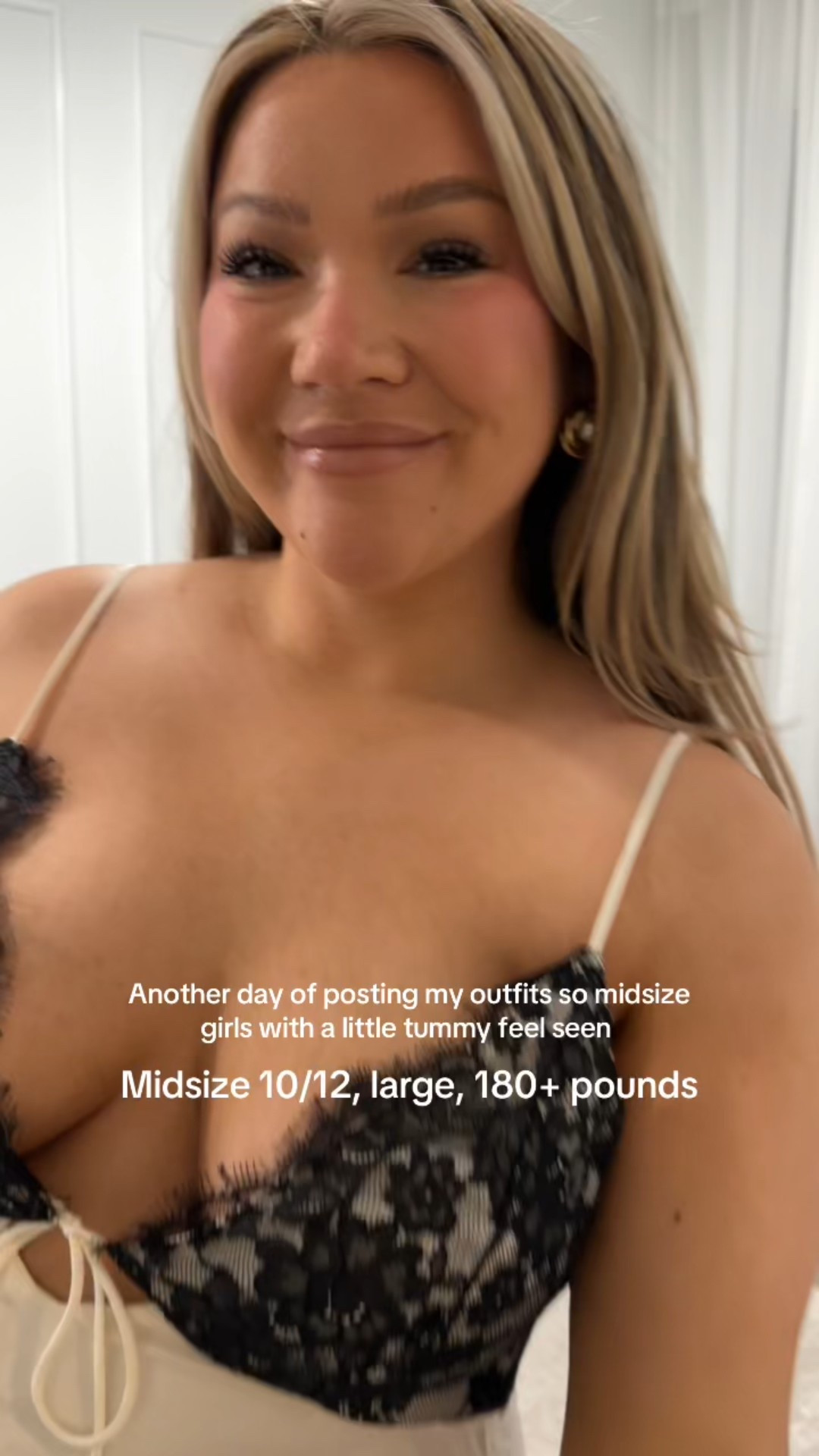 Black white satin lace black jeans wide leg Abercrombie midsize 

#LTKmidsize #LTKstyletip #LTKjeans