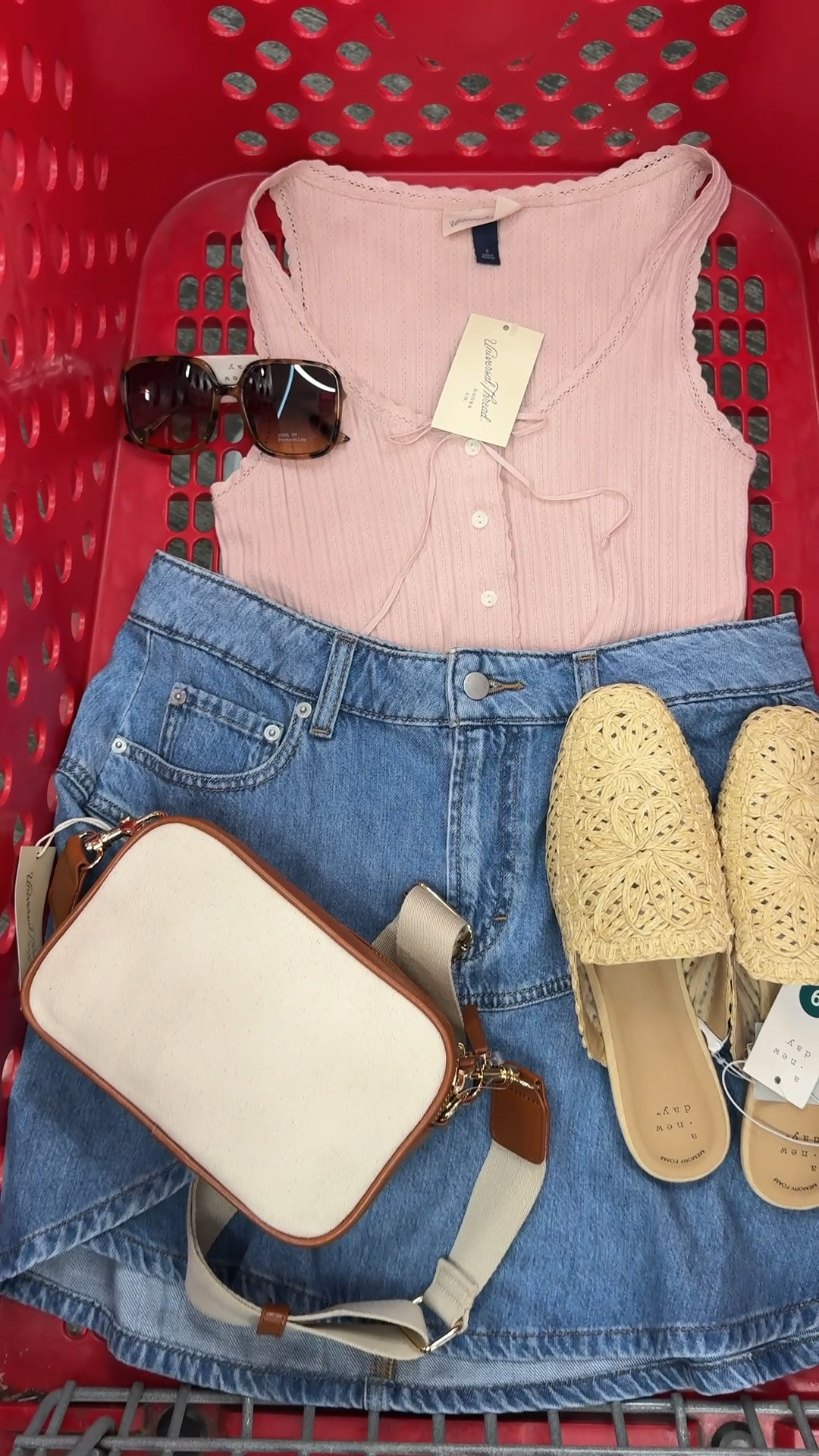 Summer outfit Inspo on sale!!

#LTKootd #LTKSeasonal #LTKSaleAlert
