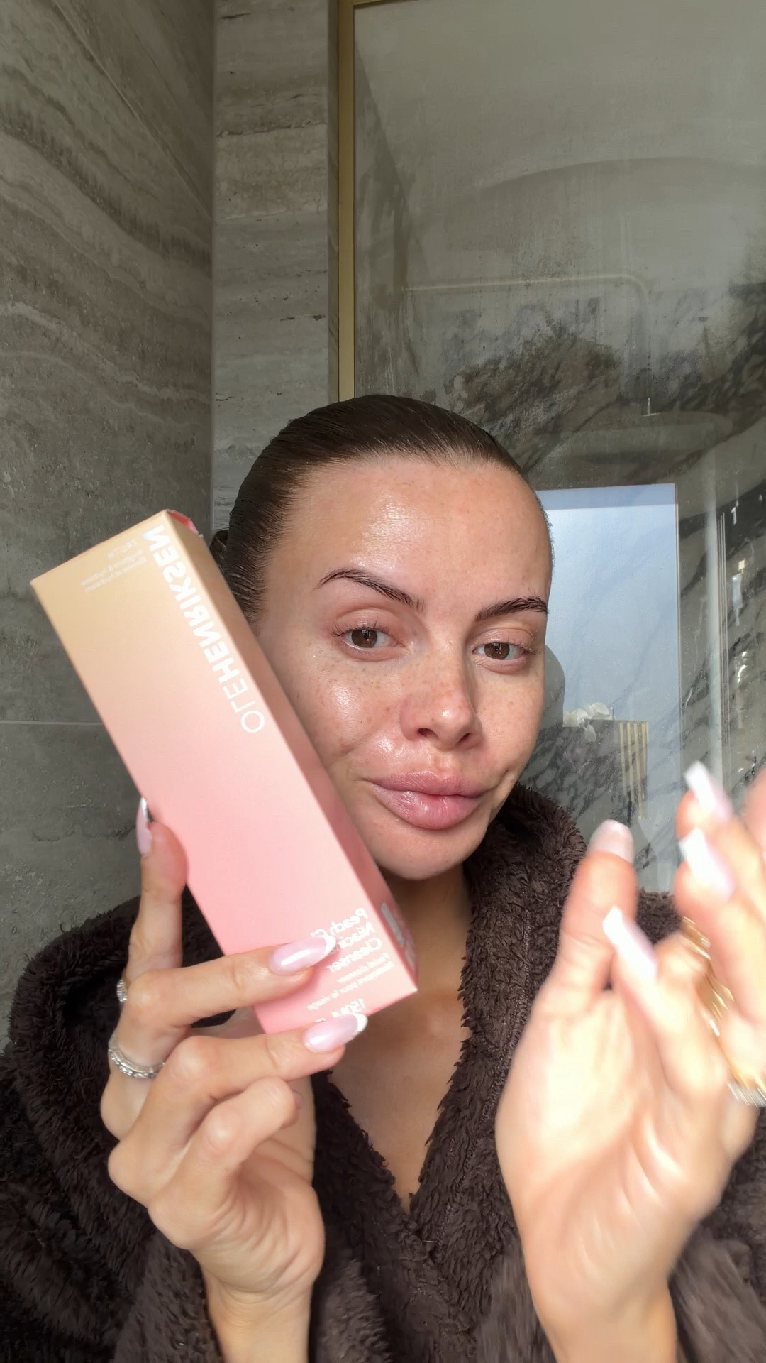 This has fast become my favourite skin cleanser it’s AMAZING!! The glow it leaves your skin for a cleanser I think is unreal! It’s infused with 2% niacinimide which is a brightening ingredient & you can really see that working when you use it. It also lathers up so well with little to no moisture needed 🤍

#LTKuk #LTKeurope #LTKbeauty