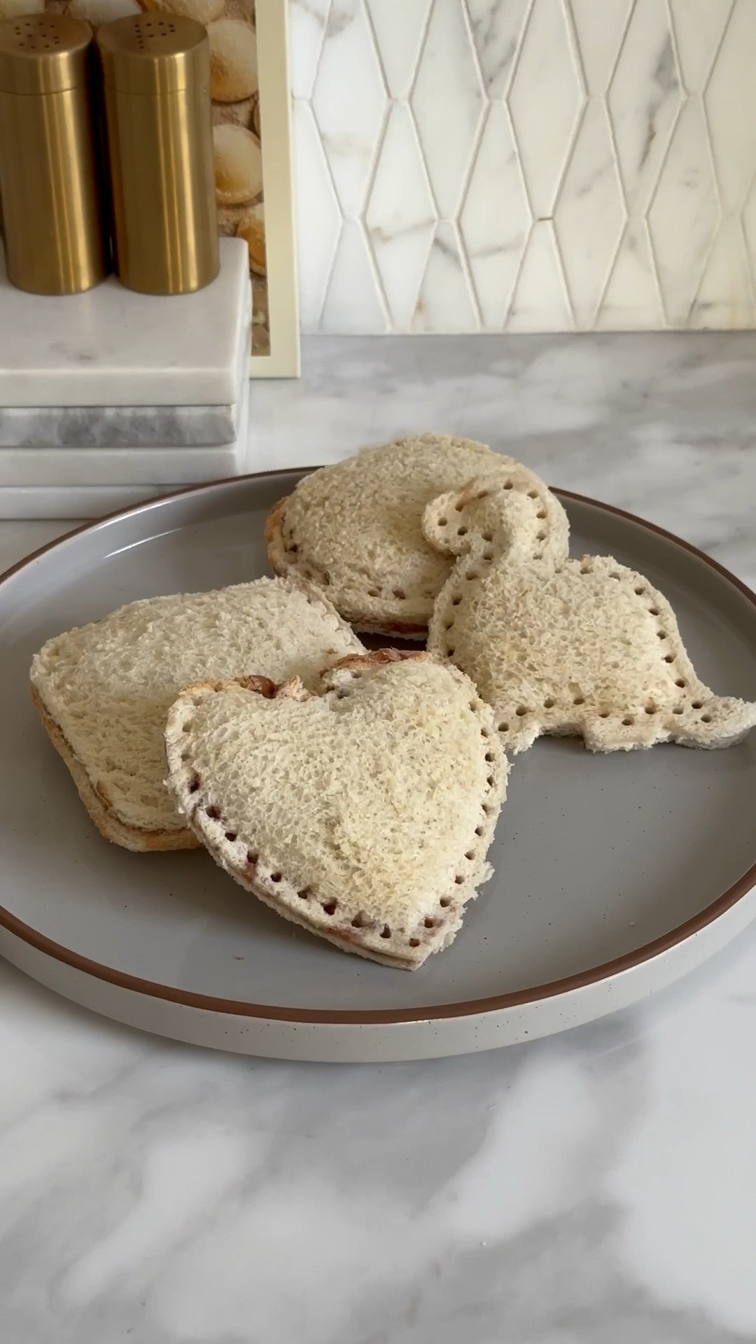 Scroll to shop!! Follow for more!! Xo! ✨

#LTKHome #LTKMothersDay #LTKmomlife