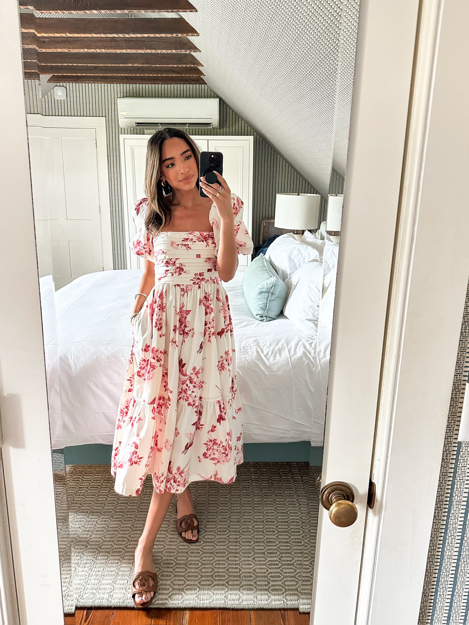 Charleston outfit- wearing size XS dress 


Spring dress 
Spring outfit 
Casual outfit 
Weekend outfit 
Floral dress
Baby shower dress
Bridal shower dress 

#LTKfindsunder100 #LTKstyletip