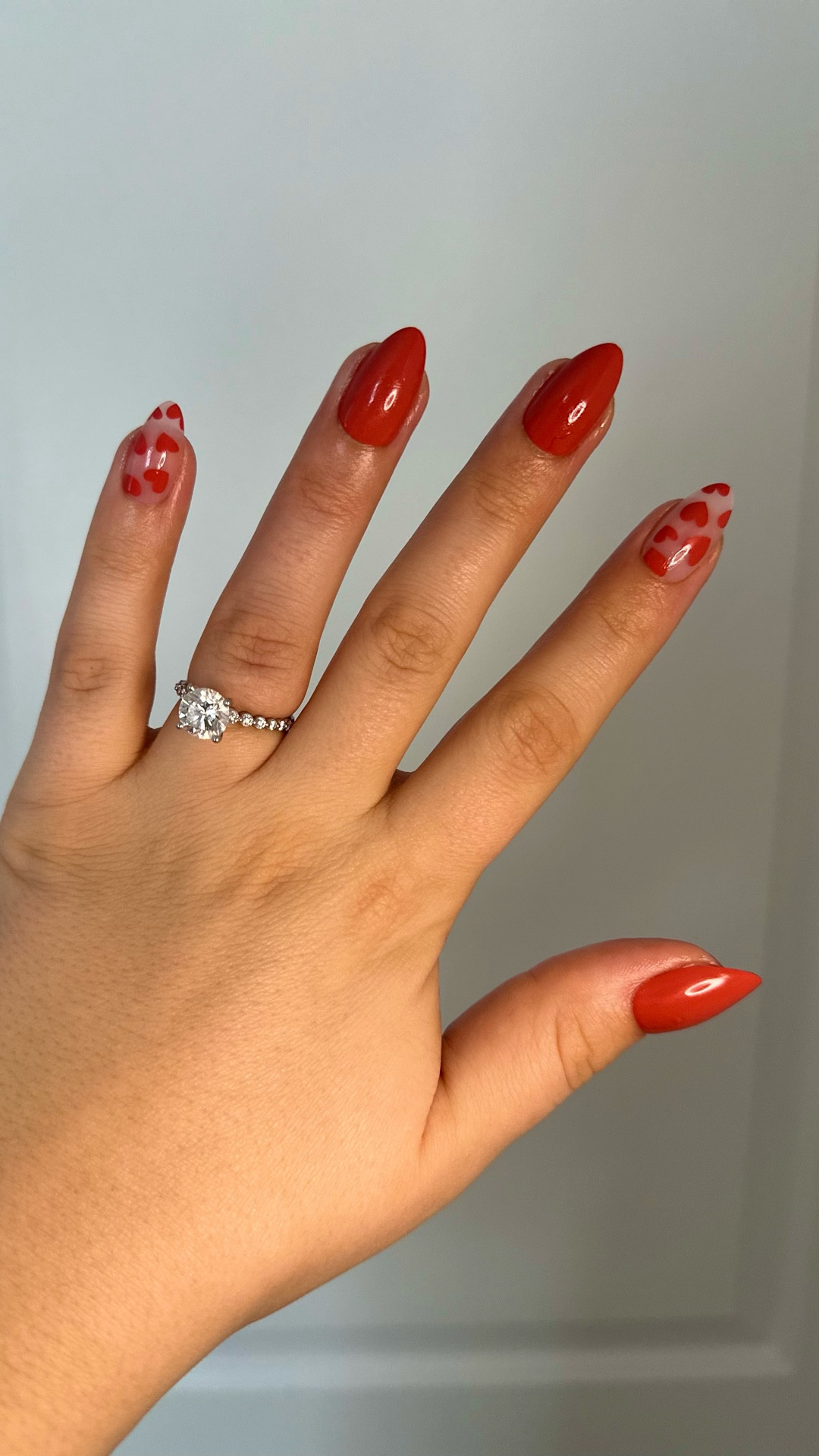 The perfect valentines or galentines day nails!!! Absolutely love glamnetics press on nails get the perfect mani in under 10 minutes!! 💕💌❤️

#pressonnails #glamnetics #valentinesday #valentinesnails #nailinspo #galentines 

#LTKBeauty #LTKselfcare #LTKValentine