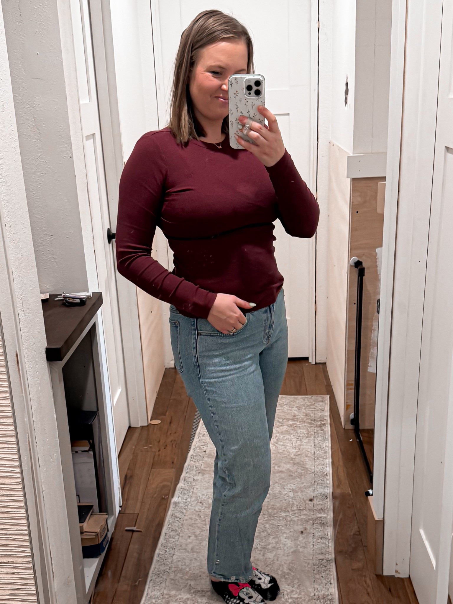 These jeans are the best mom jeans and 25% off 

#LTKootd #LTKSpringSale #LTKmomlife