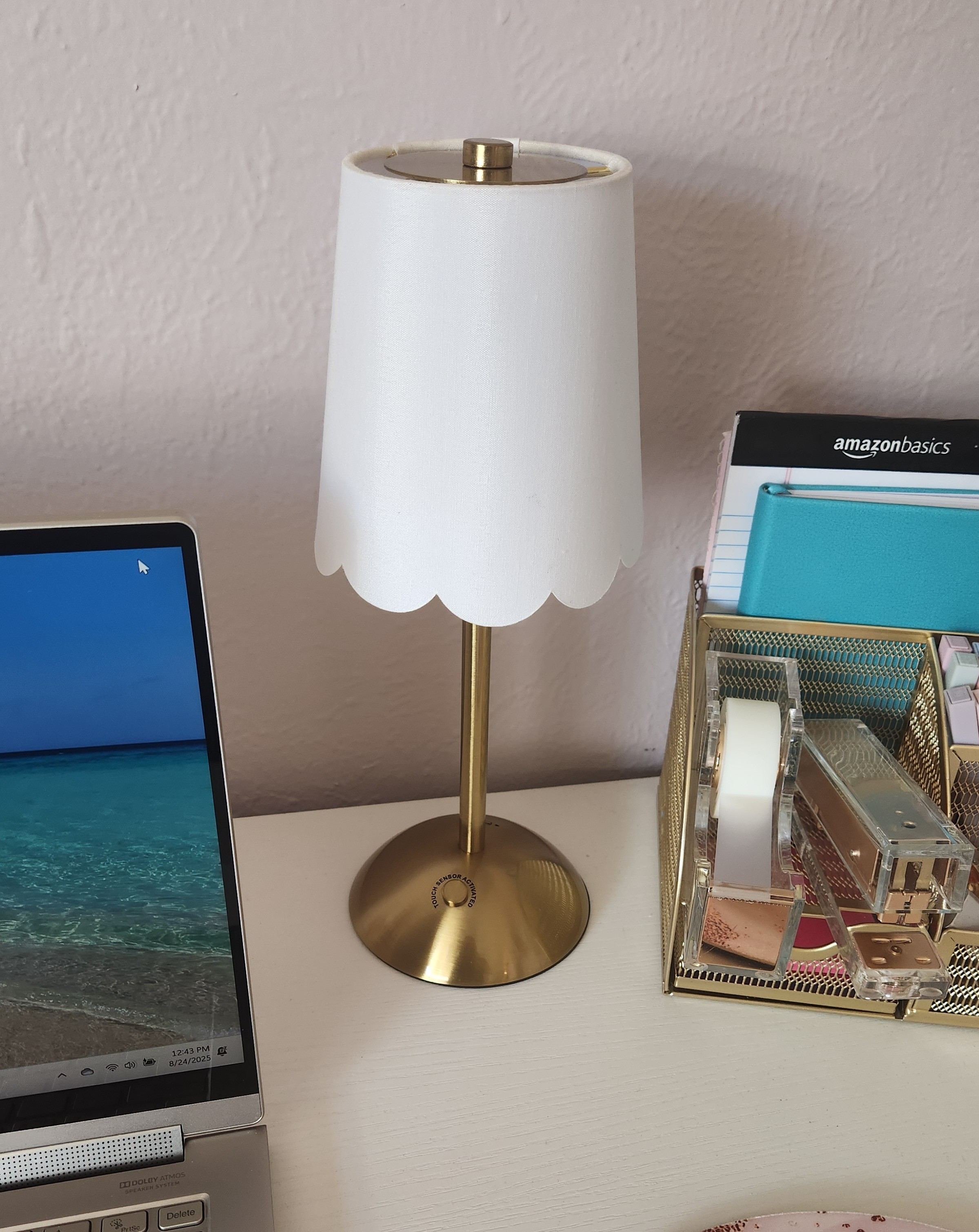 Such a cute little desk or shelf lamp

#LTKHome #LTKStyleTip #LTKFindsUnder50