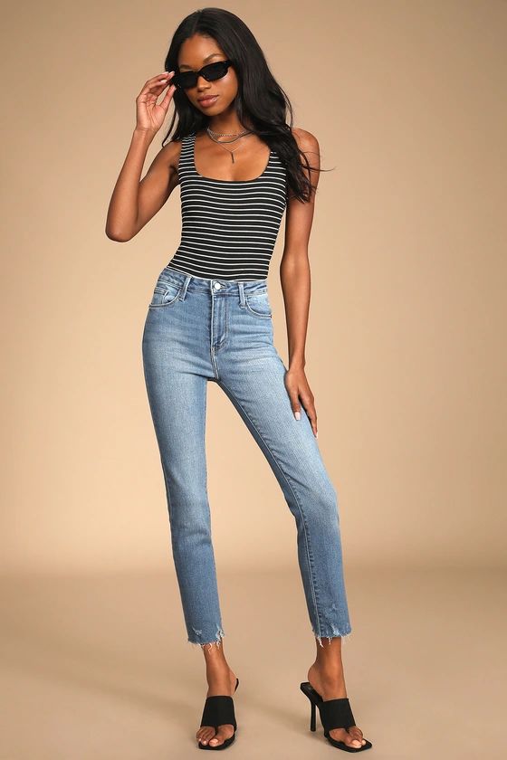 Trend Takeover Medium Wash Denim Raw Hem Straight Jeans | Lulus (US)