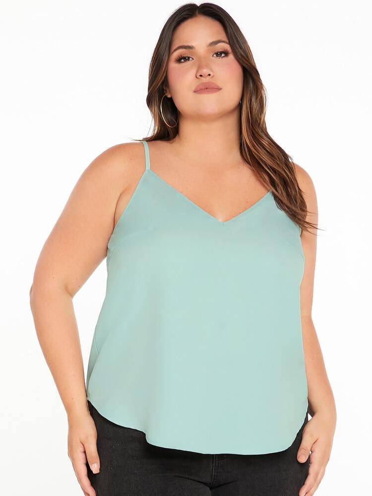 SHEIN BASICS Plus Solid Curved Hem Cami Top | SHEIN