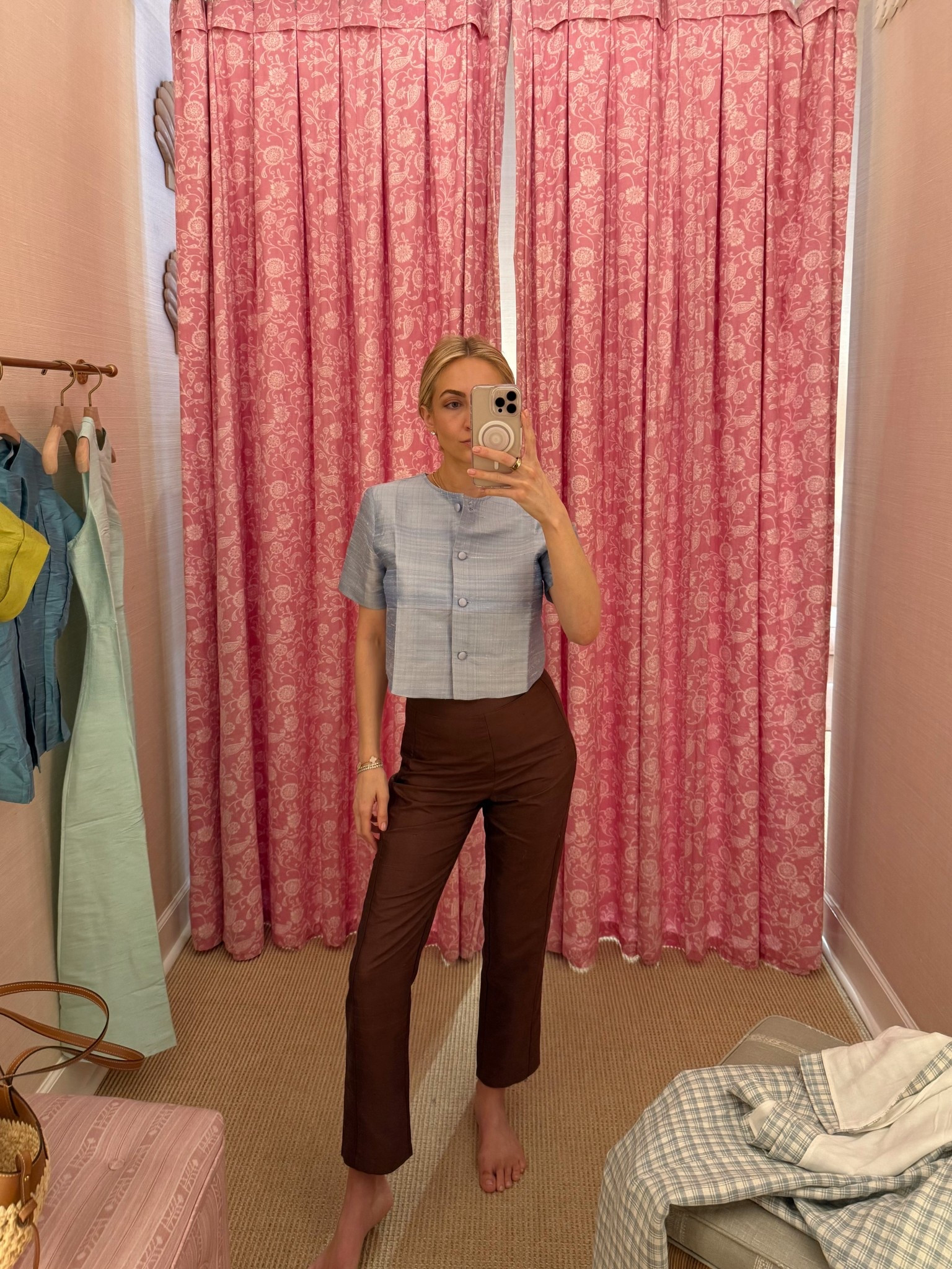 Bought this silk top and pant from Julia Amory in Palm Beach - my first time stopping by that store. Can’t wait to style these at home

#LTKootd #LTKTravel