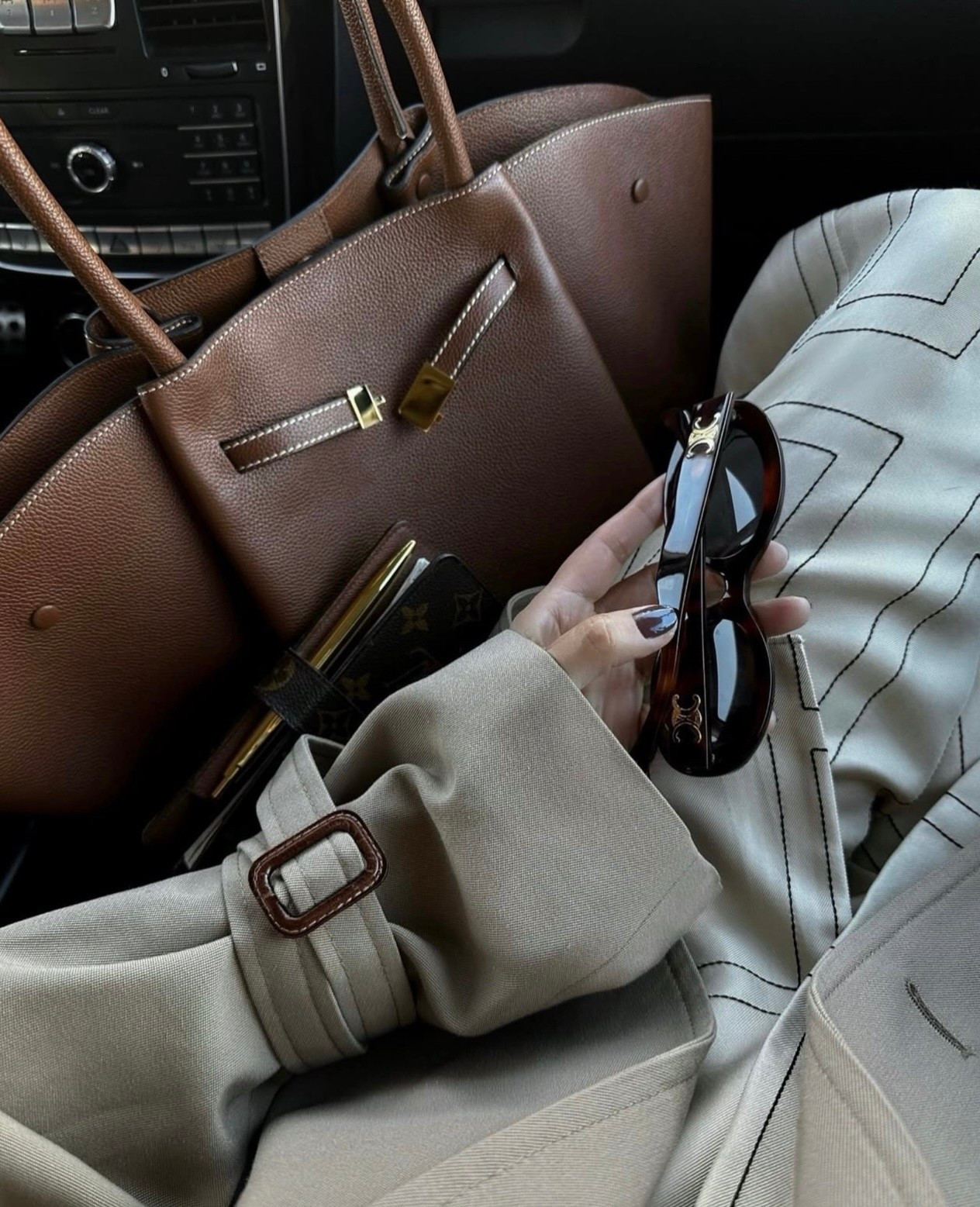 Transitional outfit 

#LTKSeasonal #LTKStyleTip #LTKautumn