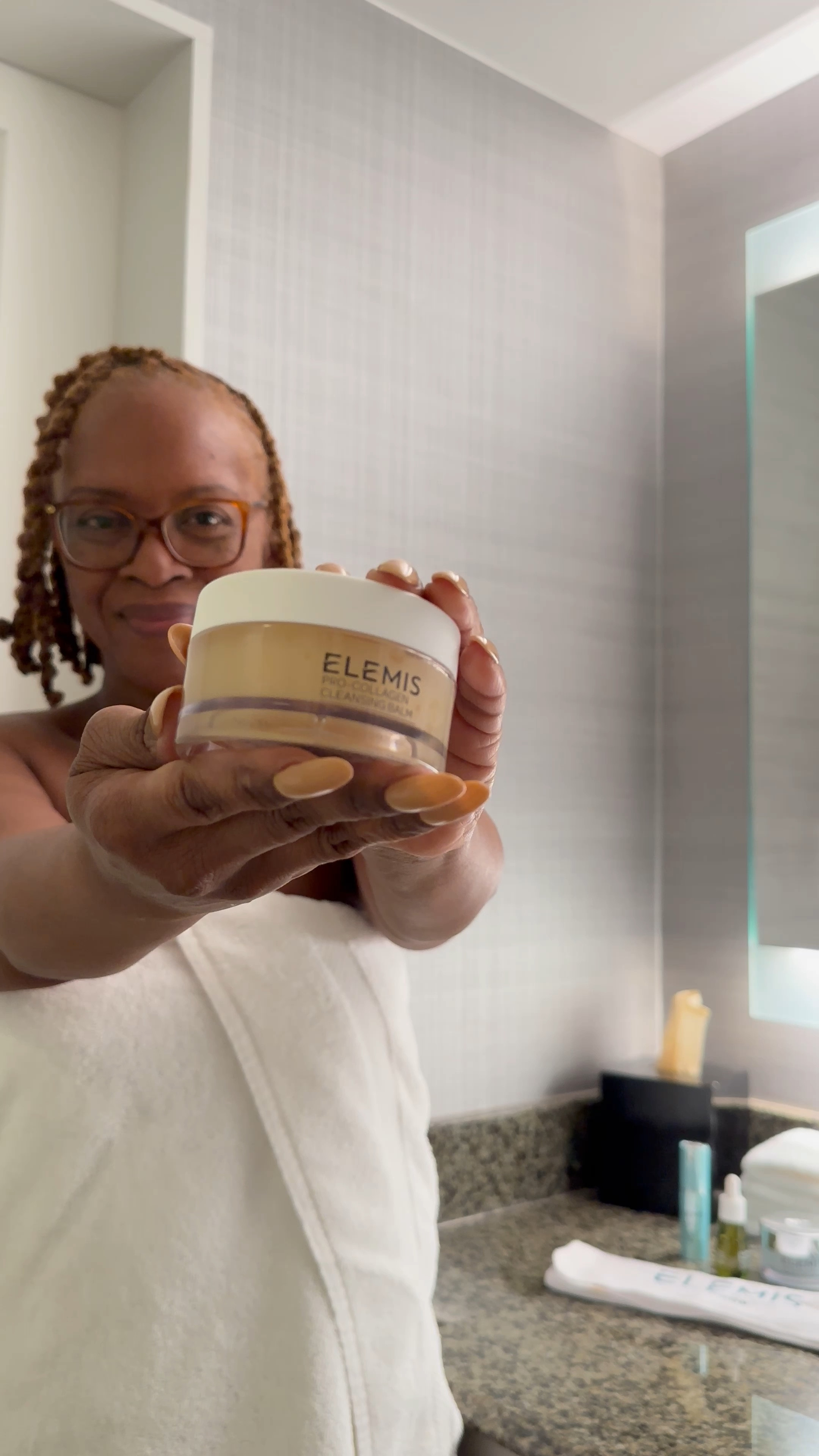 Elemis Beauty Cleanser


#LTKSwim #LTKBeauty #LTKActive