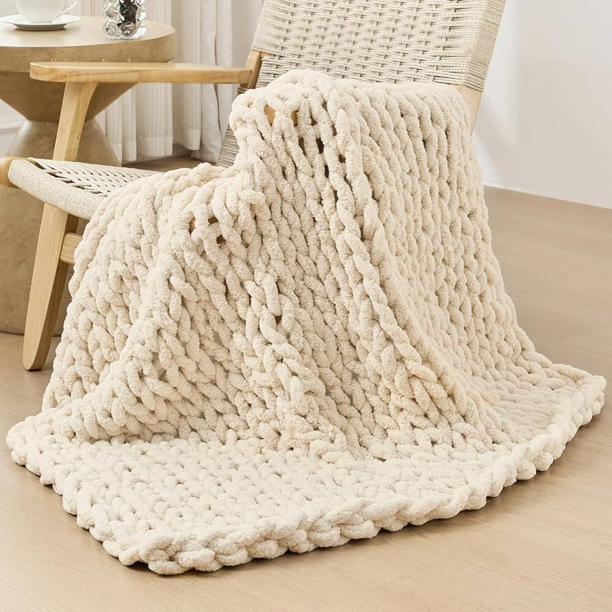 Bigacogo Chunky Knit Throw Blanket for Couch, 40x40 inches, 100% Hand Knitted with Thick Jumbo Ch... | Amazon (US)