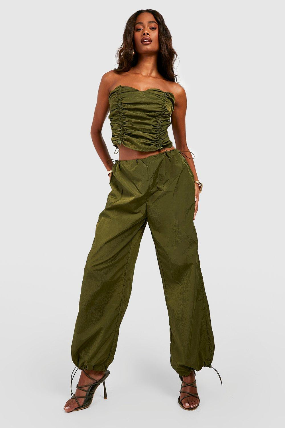 Womens Toggle Detail Oversized Parachute Pants - Green - 8 | Boohoo.com (US & CA)