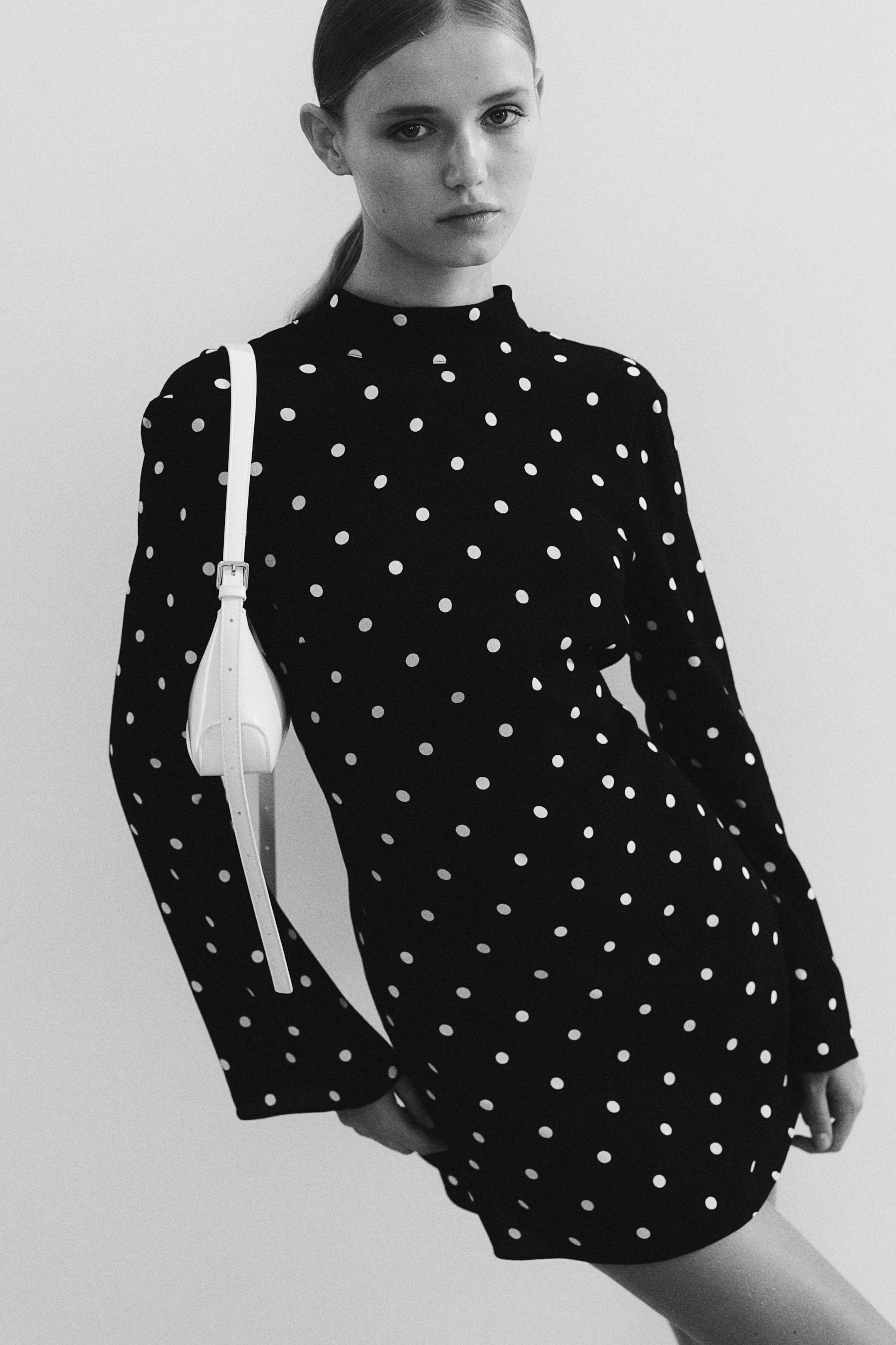 Tie-Detail Open-Back Dress - Black/dotted - Ladies | H&M US | H&M (US + CA)