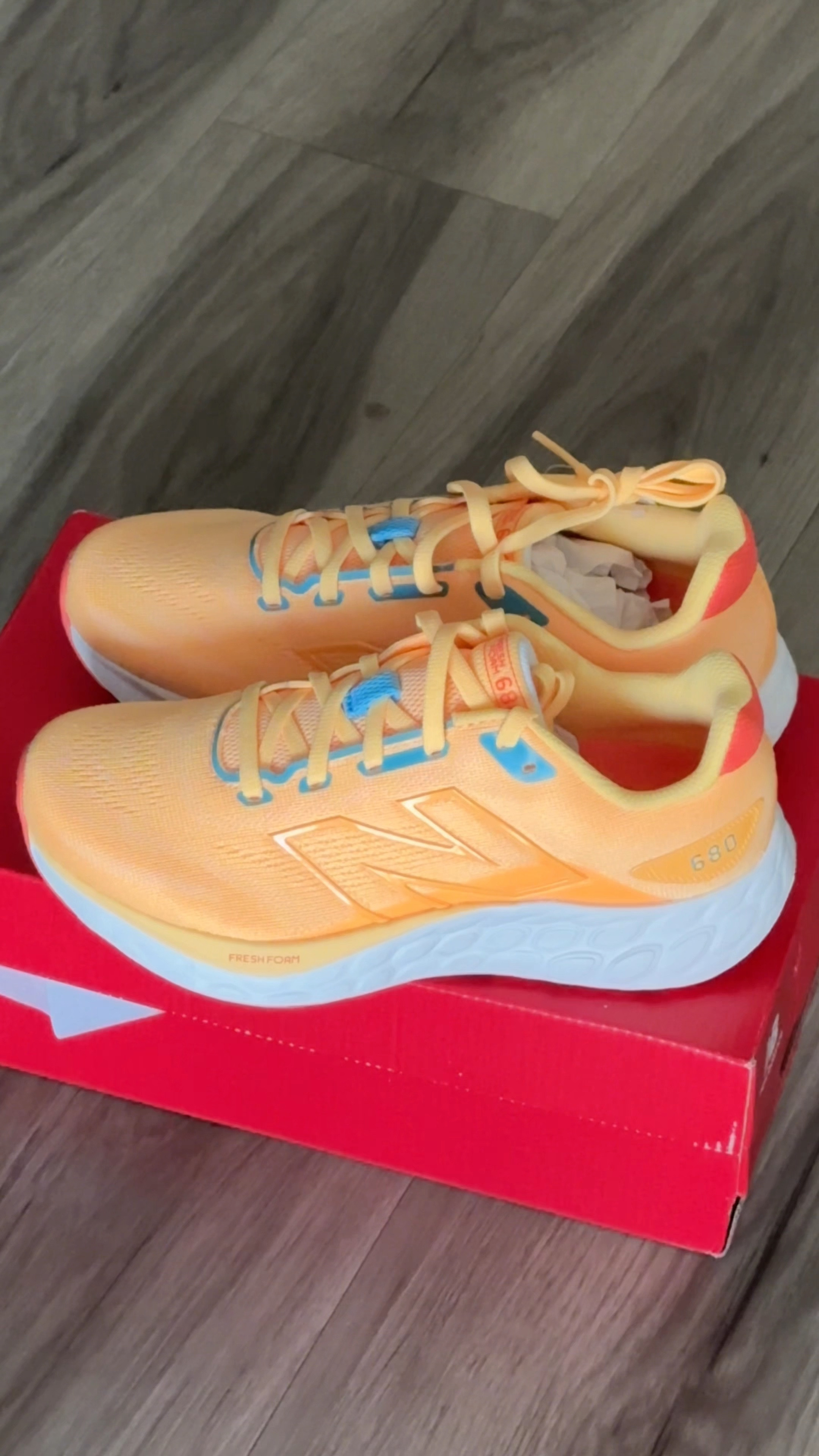 I love these new balance running shoes I just got. They’re more affordable than a lot of other running shoes I’ve seen and super comfy / come in so many nice colors 

#LTKVideo #LTKActive #LTKFitness