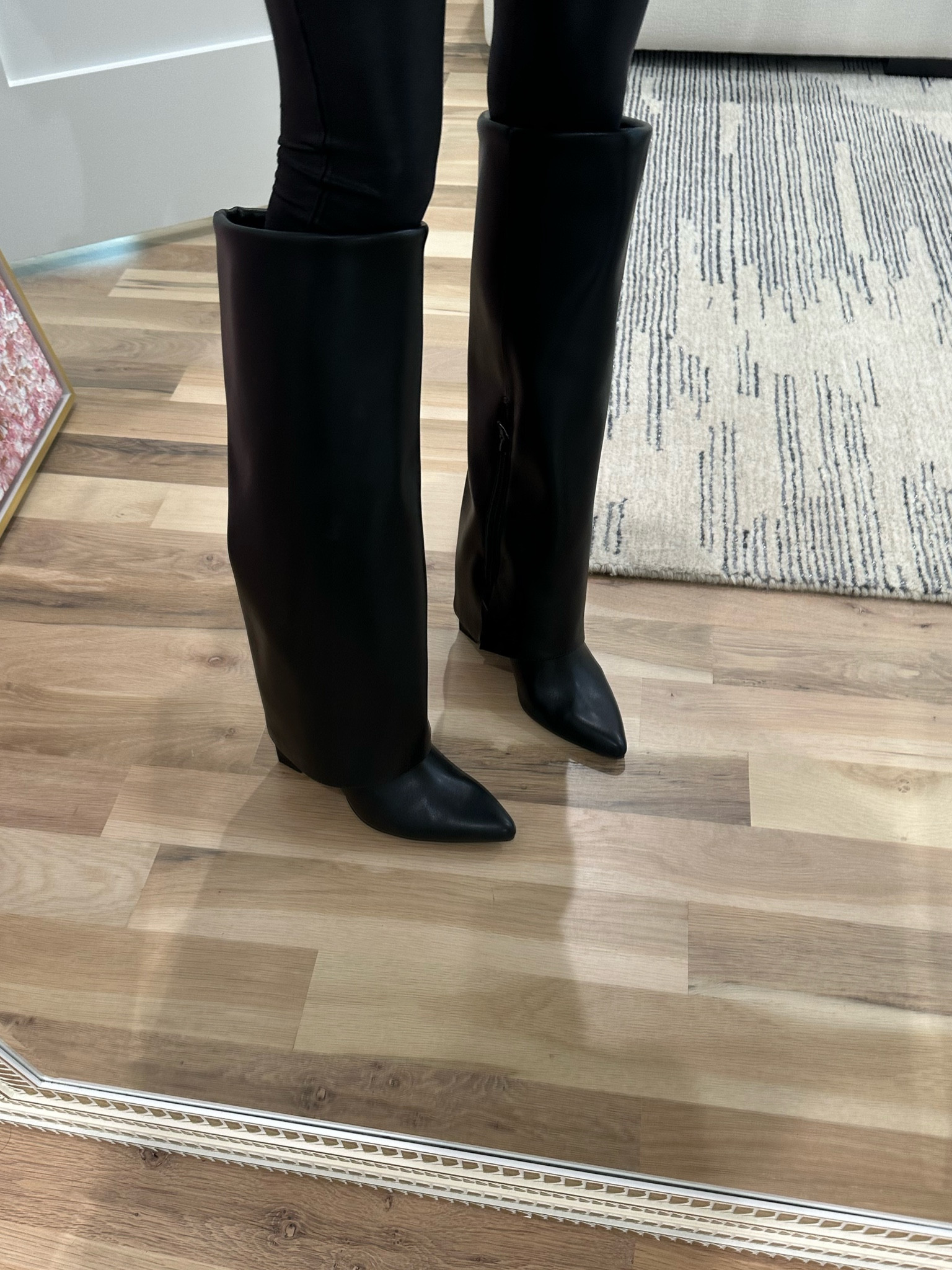 $54 fold over boots for fall size 7

#LTKShoeCrush #LTKFindsUnder50 #LTKFindsUnder100