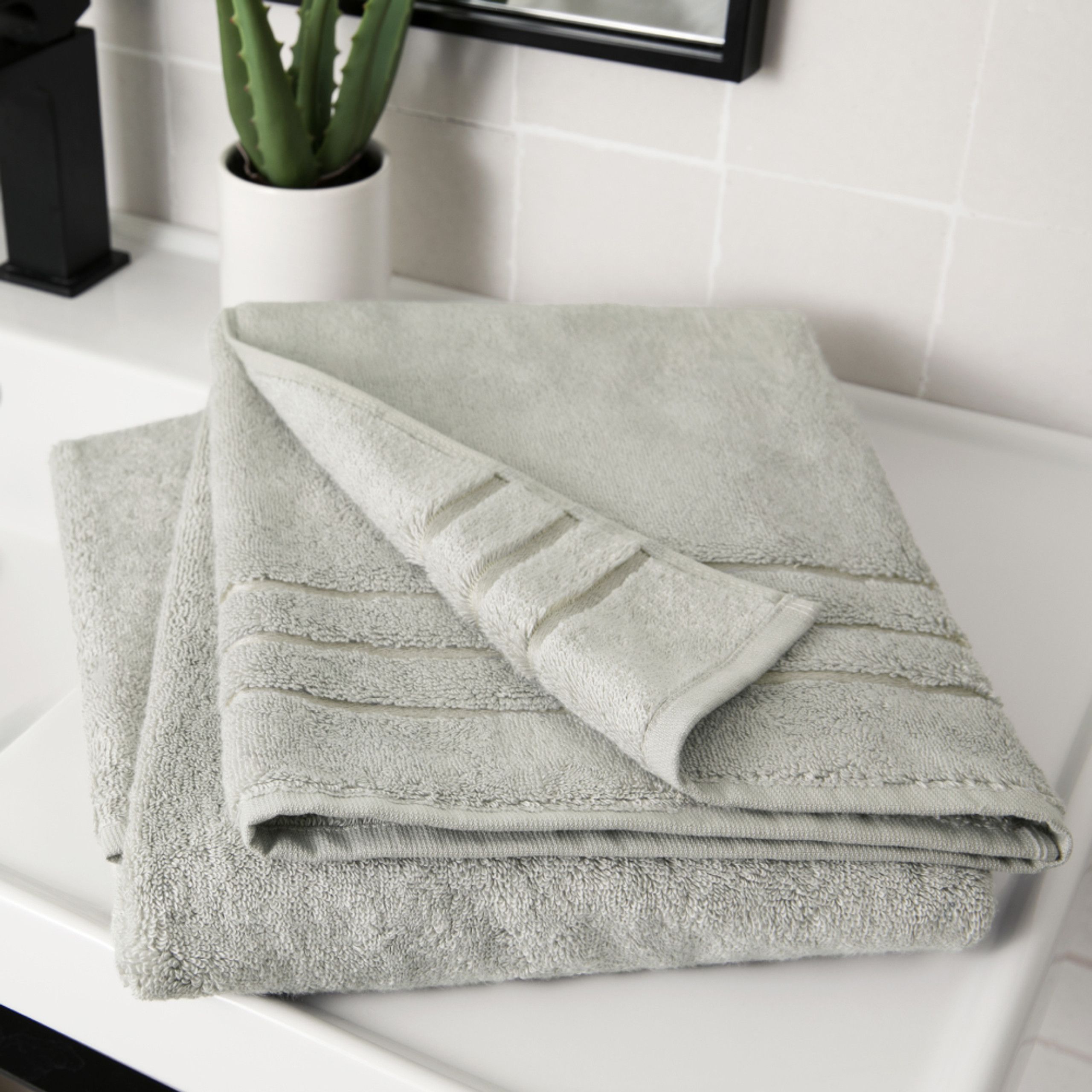Bamboo Bath Towel | Cariloha