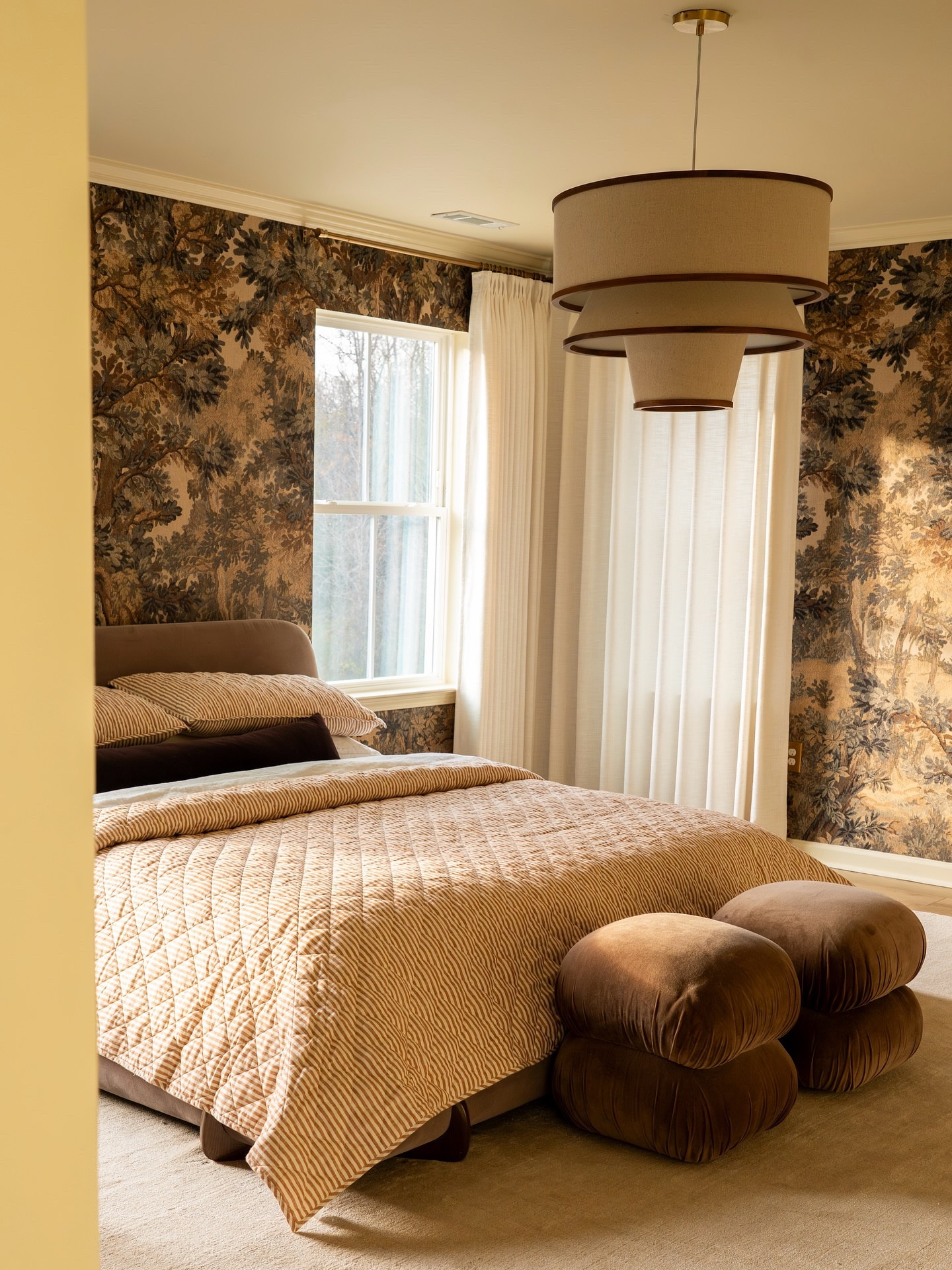 bedding stills are making a comeback 🧺☁️ 

#bedroomstyle #bedroominspiration #bedroomdecoration #beddingsets #beddingdecor #beddingcollection

#LTKSpringSale #LTKHome