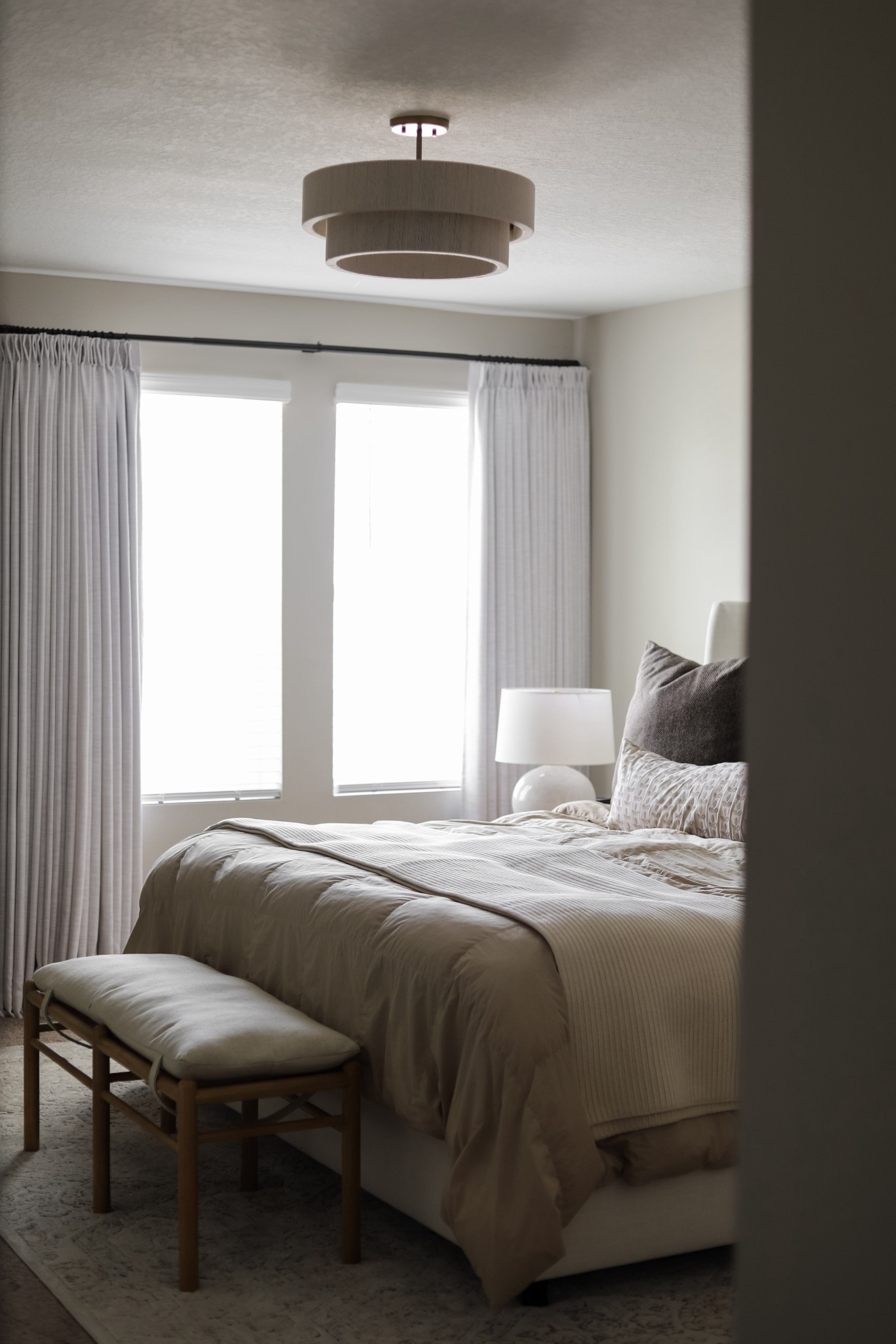 The final layer of a master bedroom refresh? Lighting.

A sculptural moment with the Delaney Dual Mount Pendant, soft ambiance from the Karina Table Lamps, and a perfectly placed Dume Arched Floor Lamp to complete a quiet reading corner.

Follow + comment “LIGHT” for the links to all our master bedroom lighting (must be following prior to receive automated DMs)

Follow @jameskatehome for more home decor finds and ideas! 

.
.
.
.
.
.
.
#mylightopia #lighting #homedecor #interiordesign #masterbedroomdesign
