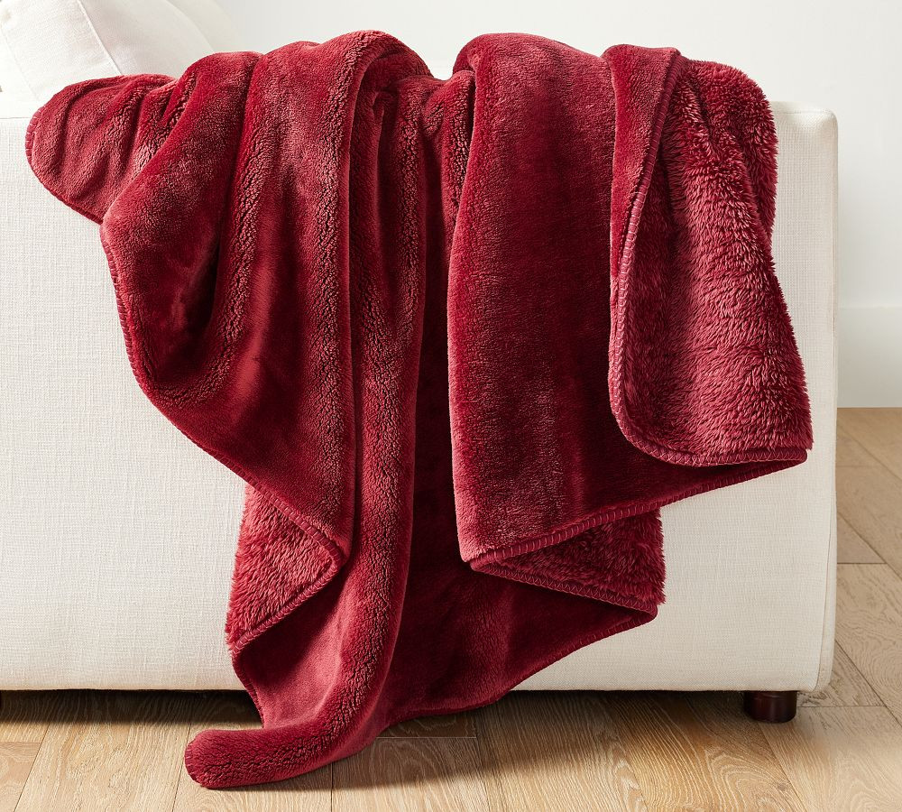Cozy Cloud Plush Throw | Pottery Barn (US)