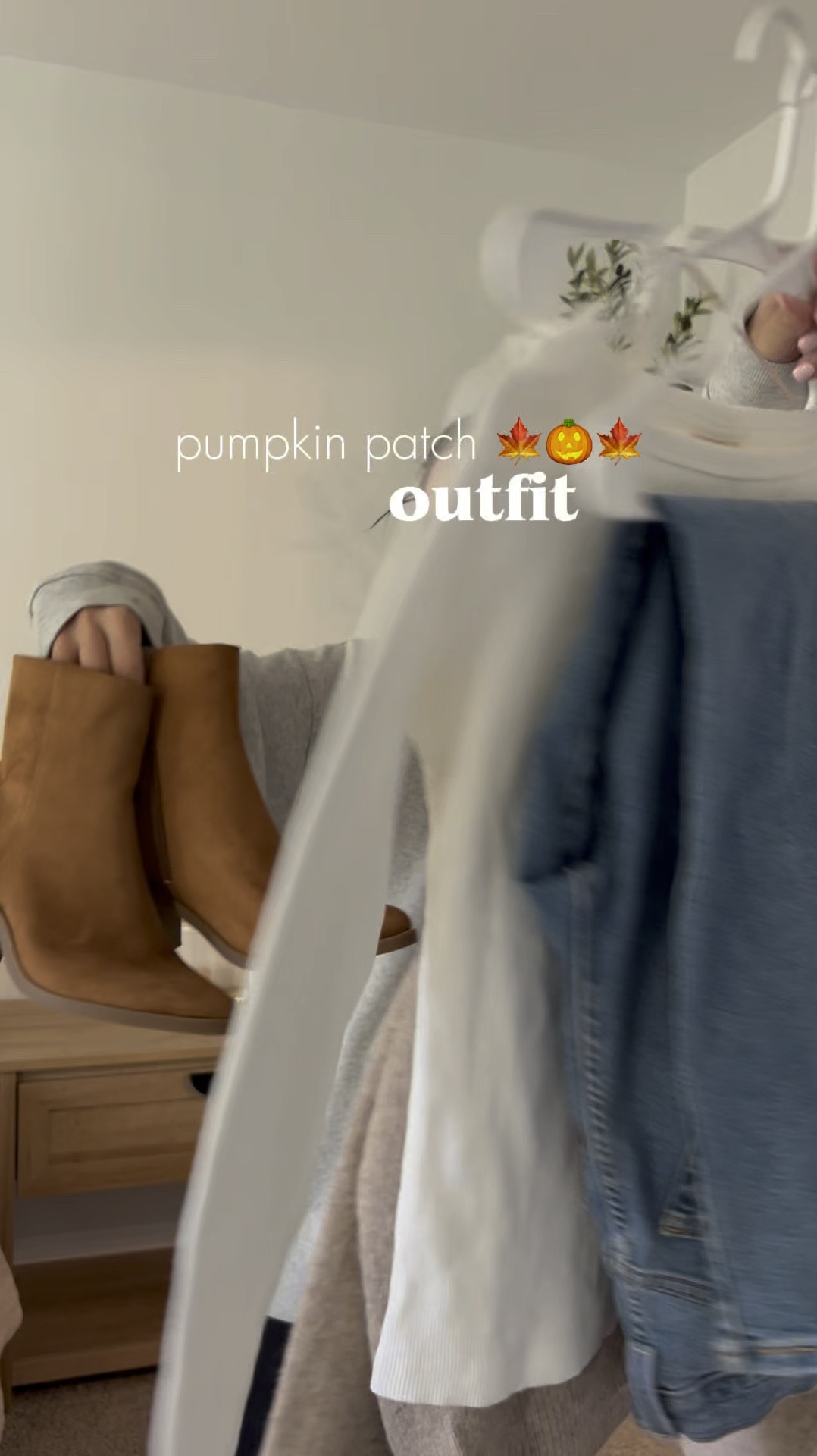 Here is an affordable pumpkin patch outfit! 🍁🎃 

#outfit #ootd #outfitoftheday #pumpkinpatchoutfit #falloutfit #fall 

#LTKHalloween #LTKSeasonal #LTKStyleTip