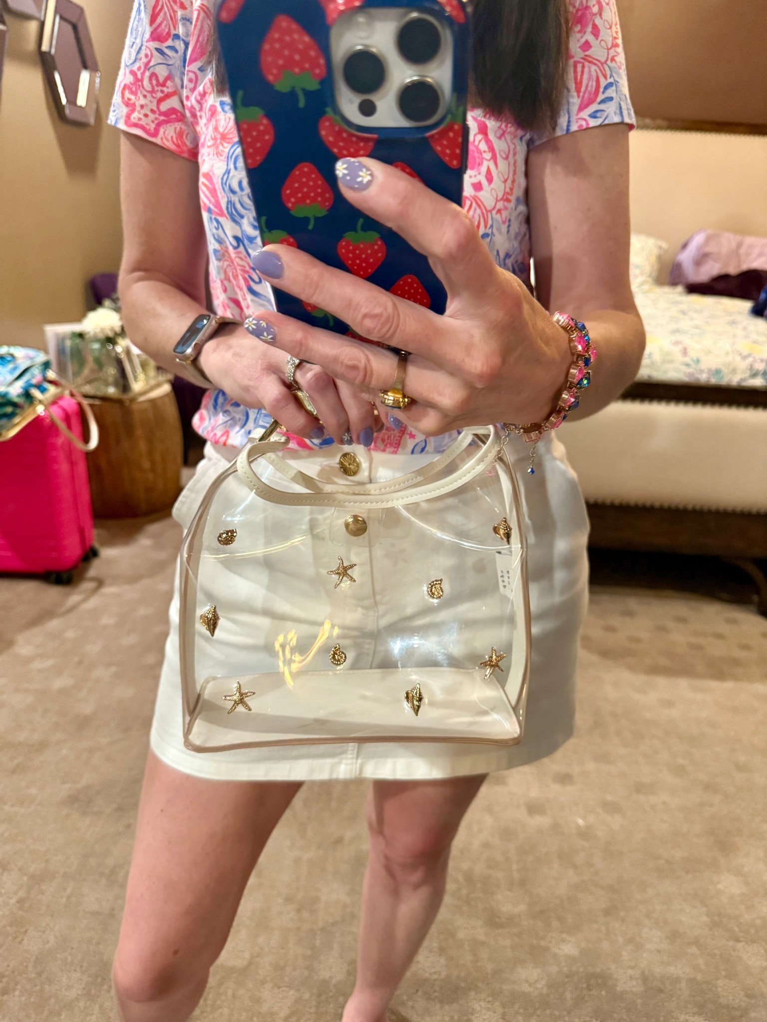 Clear bag 

$30.00 

The cutest new clear bag with seashells on it. 

Structured clutch handbag
Features an interior pocket
Magnetic closure
Single gold handle

#LTKBeauty #LTKSaleAlert #LTKFindsUnder50 #LTKTravel

slouchy bag, clear bag, seashell bag, beach bag, Target style, summer, beach, summer style, summer accessory, 



#LTKSeasonal #LTKItBag #LTKStyleTip