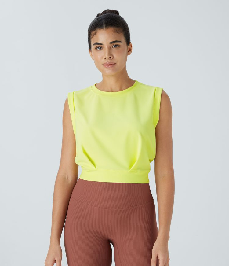 Women’s Patitoff™ Flow Pet Hair Resistant Crew Neck Sleeveless Cropped Yoga Tank Top - Halara | HALARA