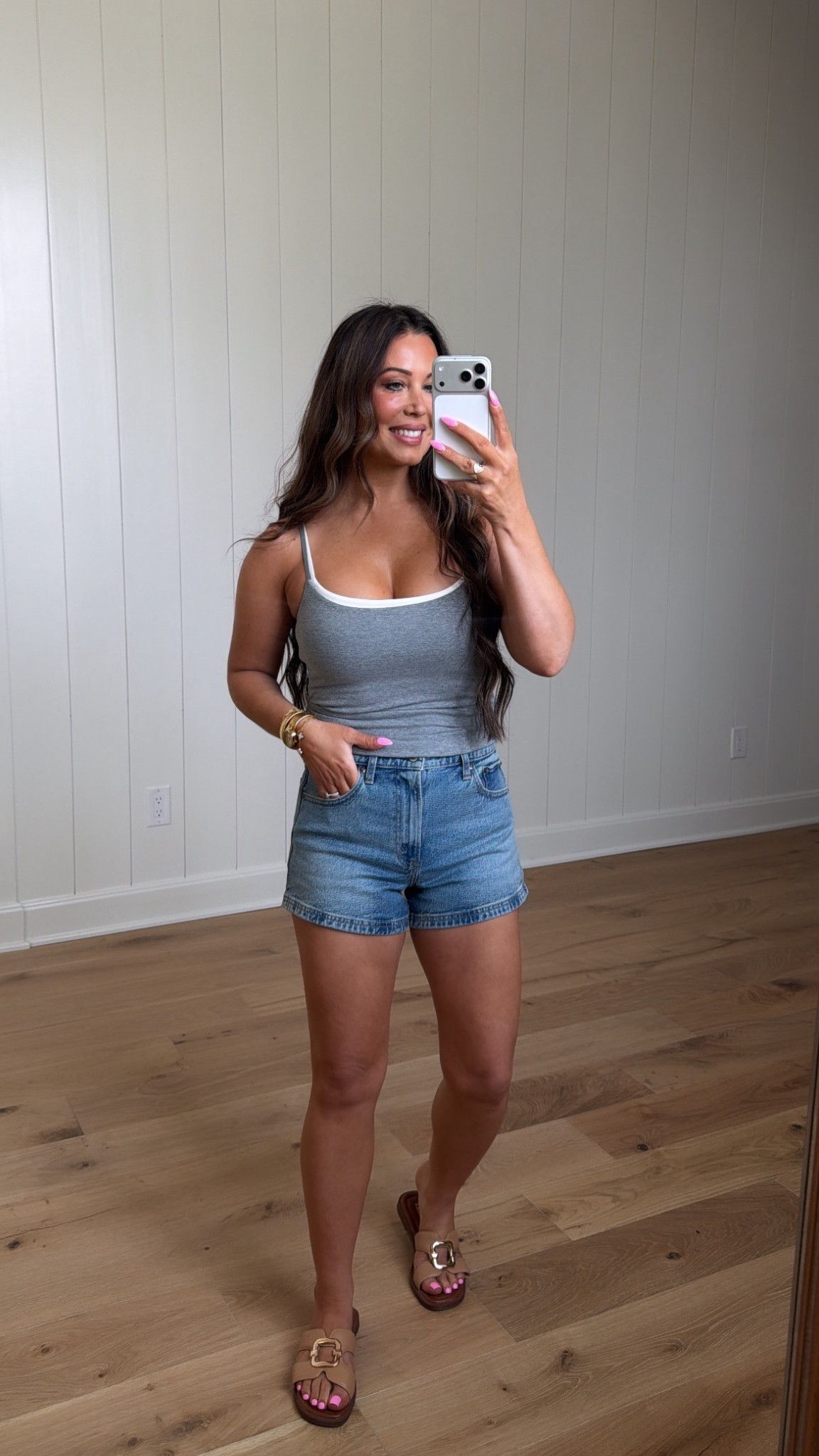 Abercrombie Double Layer Tank | No Bra Needed + 90s Cut Off Shorts

These double layered tanks are a must 🤍 Thick, supportive, and you truly don’t need a bra. The quality is insane and they’re so flattering.

Wearing a size Small in the tank.

Paired with the Abercrombie 90s cut off denim shorts — such a good high-rise fit with the perfect vintage wash. Wearing size 26.

The ultimate elevated basic summer outfit.

#LTKootd #LTKgrwm #LTKmomlife

#LTKPetite #LTKMidsize #LTKOver40