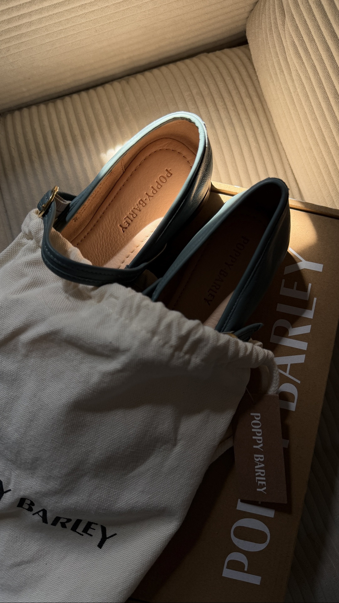 We love an extended size range, especially even they’re hella comfy! Canadian, women-owned, no break-in time. Luxury and quality in sizes 5-12.

#LTKshoes