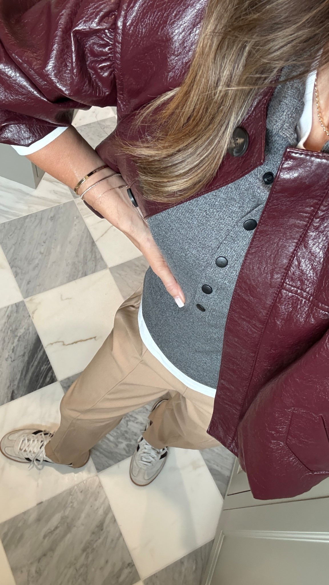 -50% off pant site wearing 00, size down
-Zara burgundy jacket
-A favorite polo top
—Long sleeve t-shirt I love code Tammy15
-sneakers TTS 

#LTKFindsUnder100 #LTKSaleAlert #LTKOver40