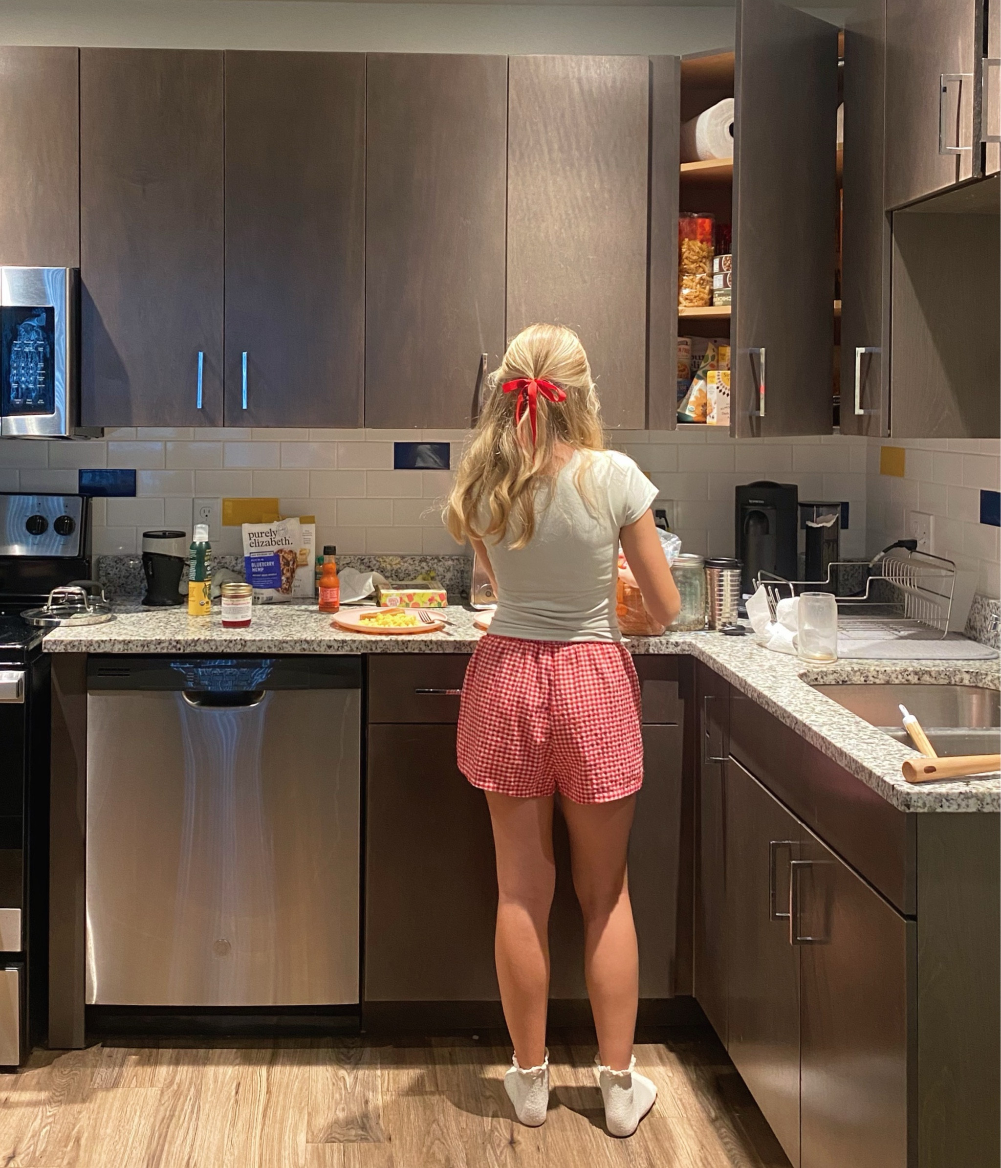 🥰🥰 this was my outfit i ended up going to the farmers market in, i love the pops of red

#LTKstyletip #LTKfindsunder50