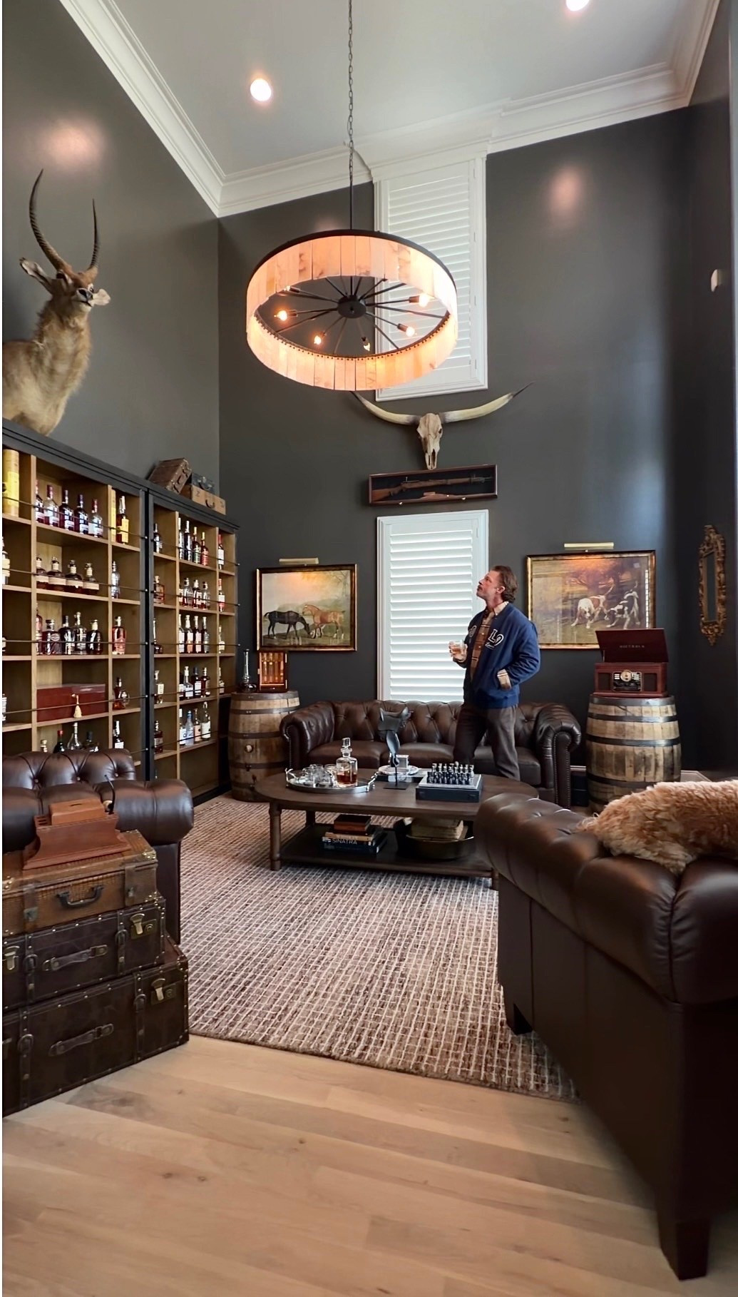 Bourbon Room
Pottery Barn
Amazon
Perigold

#LTKHome