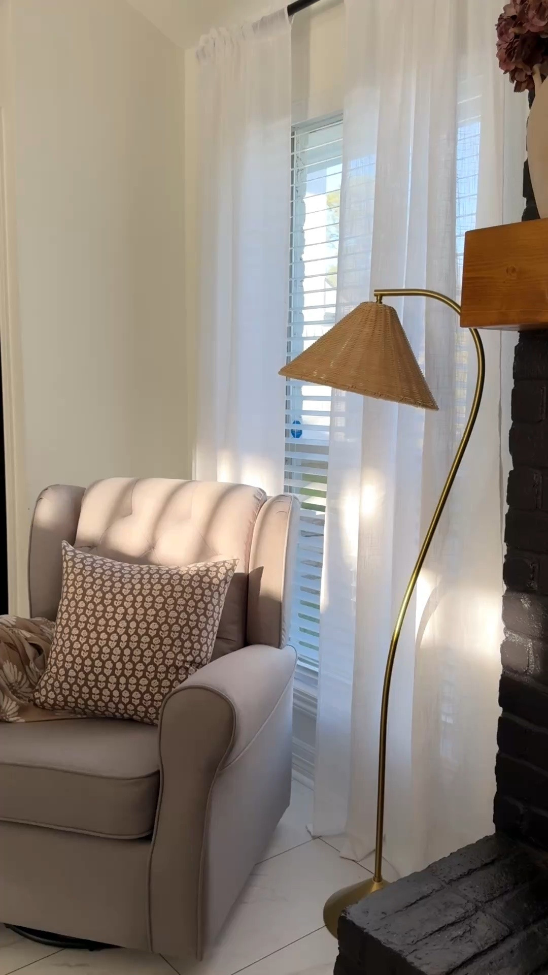 In love with this gooseneck floor lamp from 🎯 Target . 

#LTKHome #LTKSaleAlert #LTKSeasonal