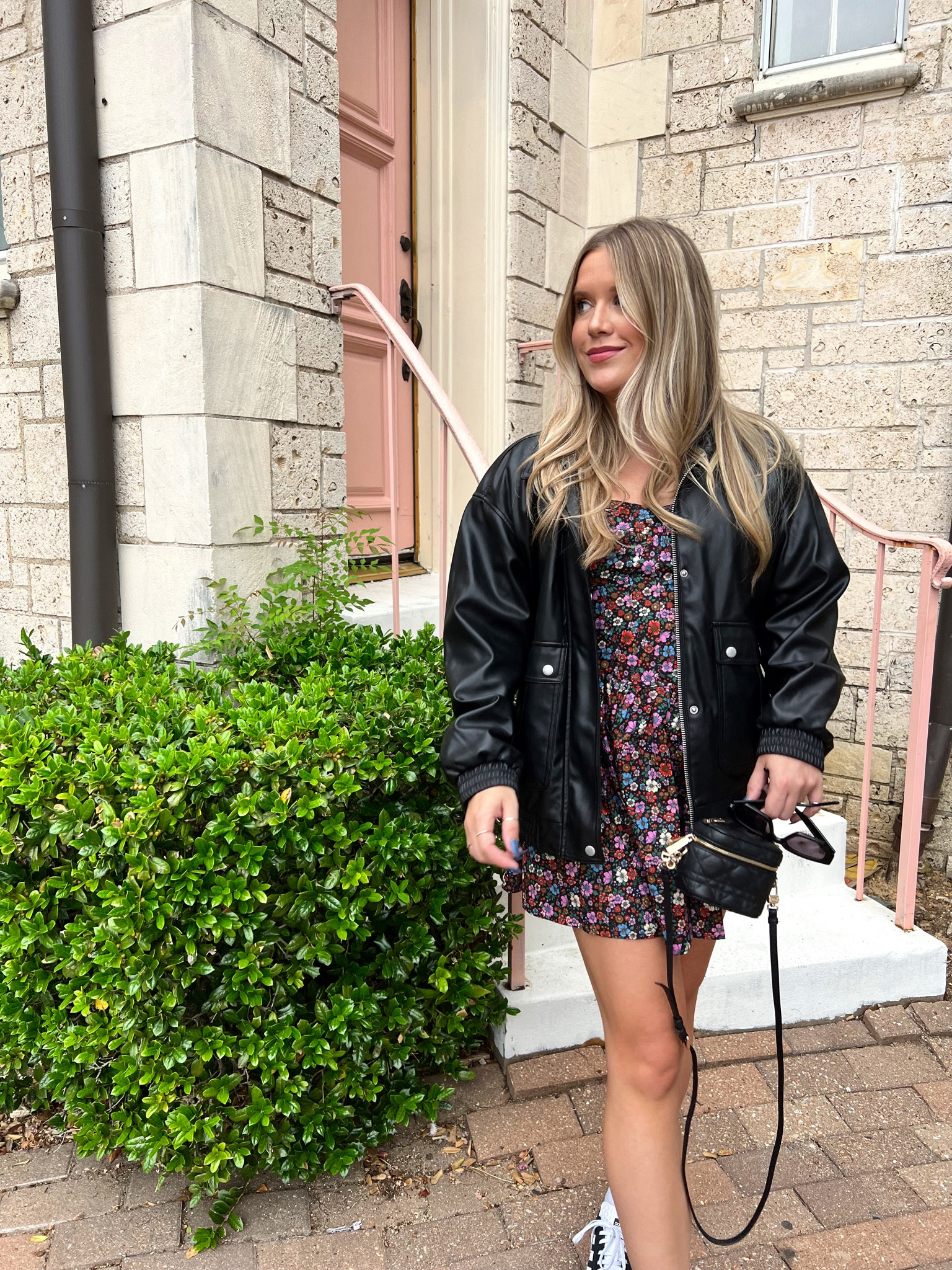 Jacket is an Amazon find! Sized up to a large for an oversized fit 

#LTKworkwear #LTKfindsunder100 #LTKstyletip